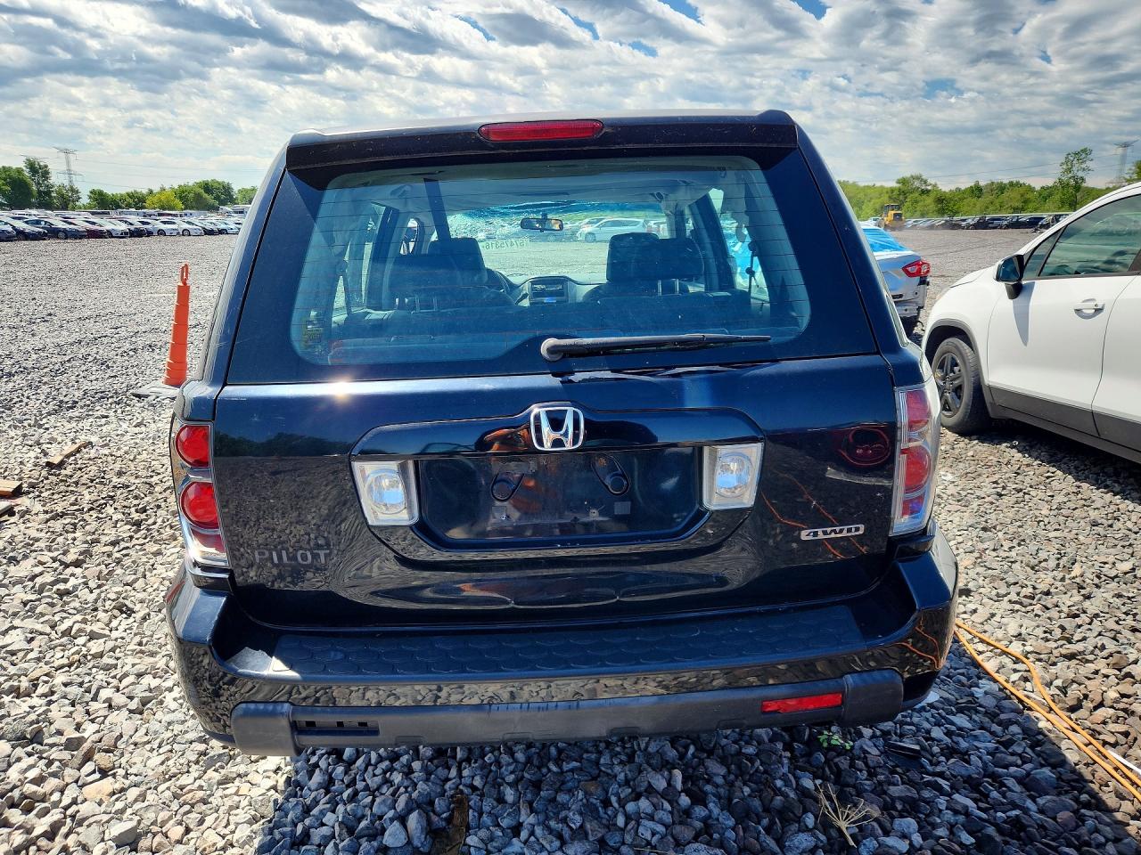 2006 Honda Pilot Lx Black vin: 2HKYF18146H549104