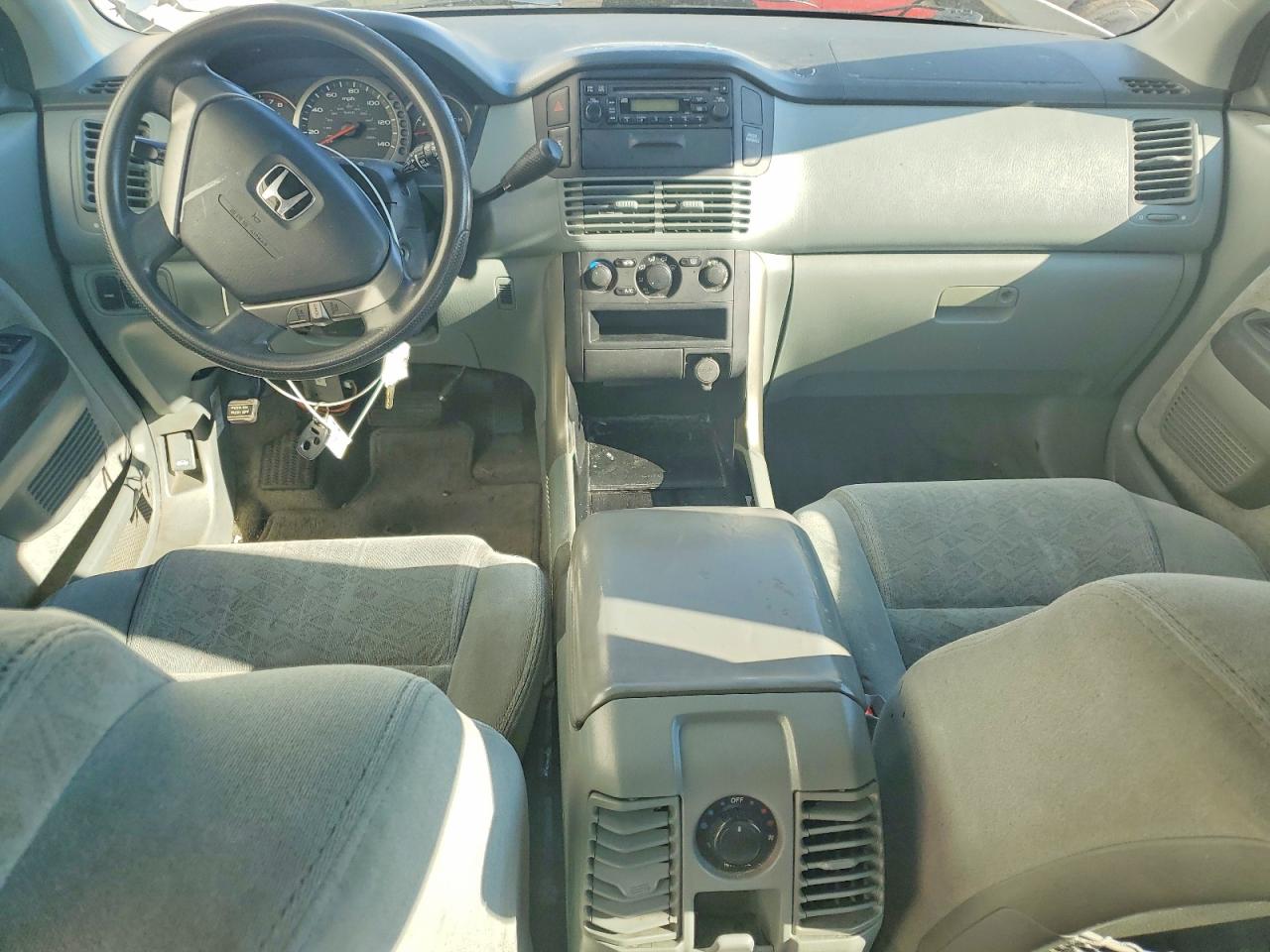 2005 Honda Pilot Lx White vin: 2HKYF18155H571983