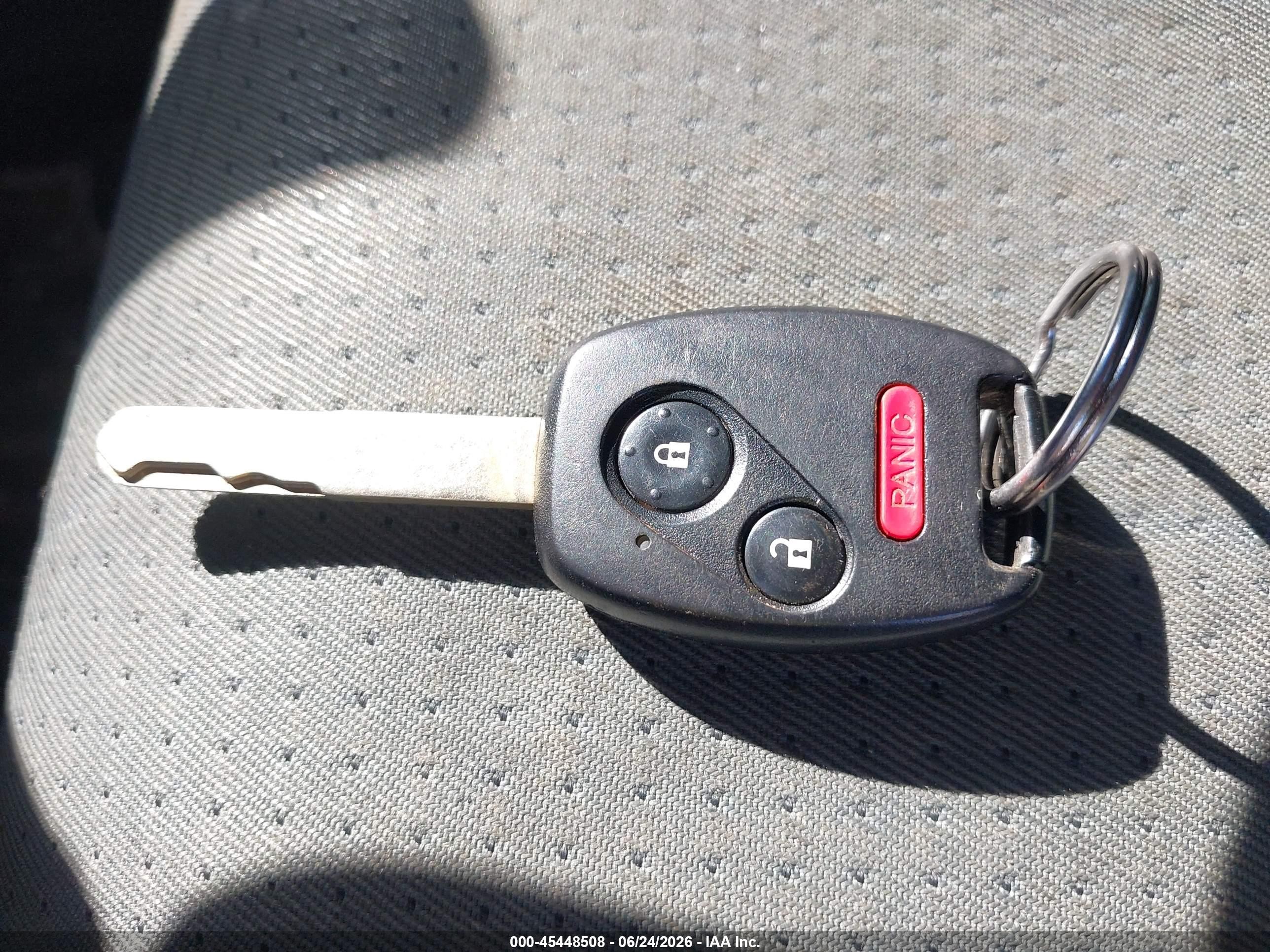 2006 Honda Pilot Lx Серебряный vin: 2HKYF18156H519769