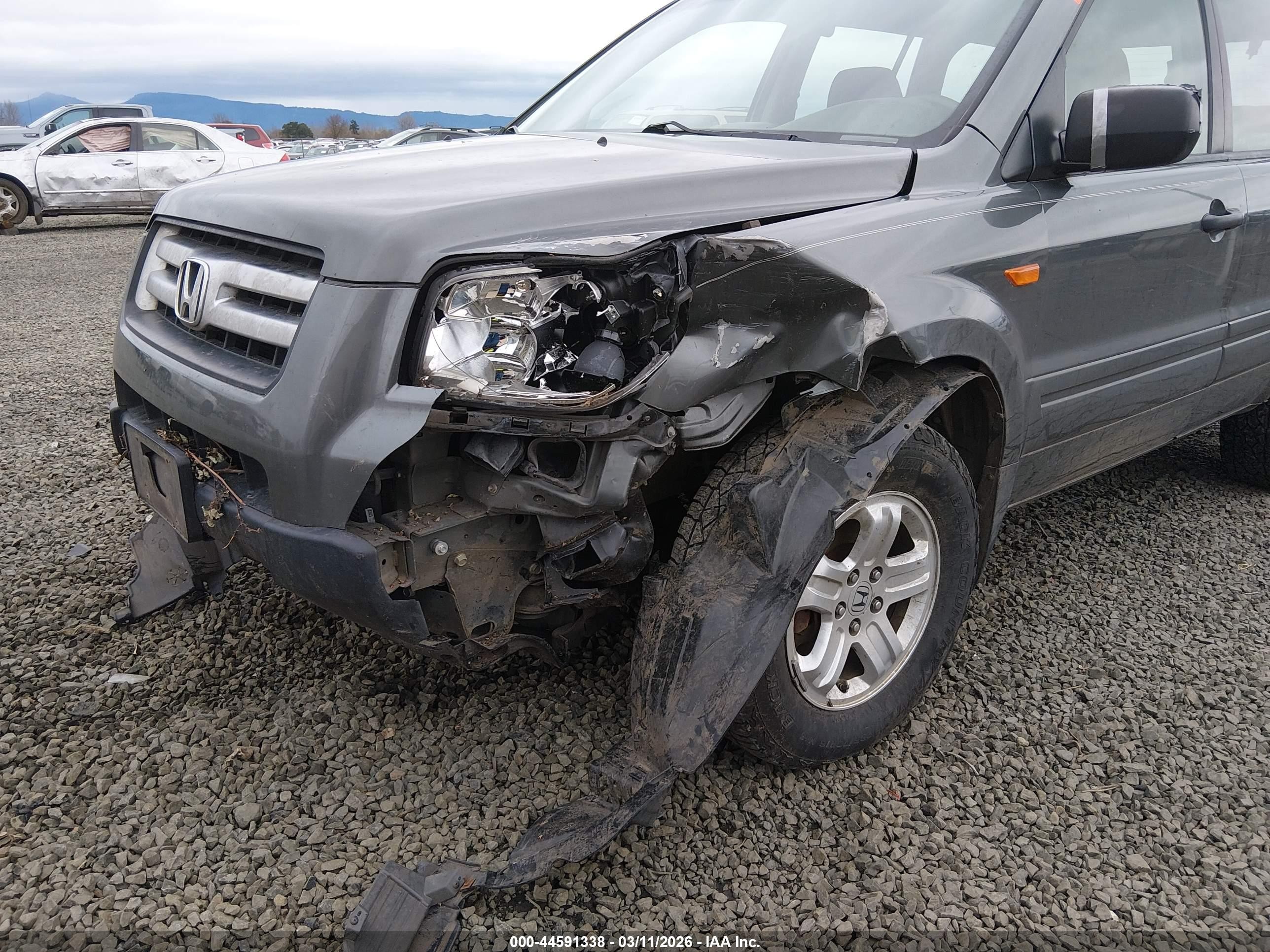 2007 Honda Pilot Lx Серебряный vin: 2HKYF18157H523998