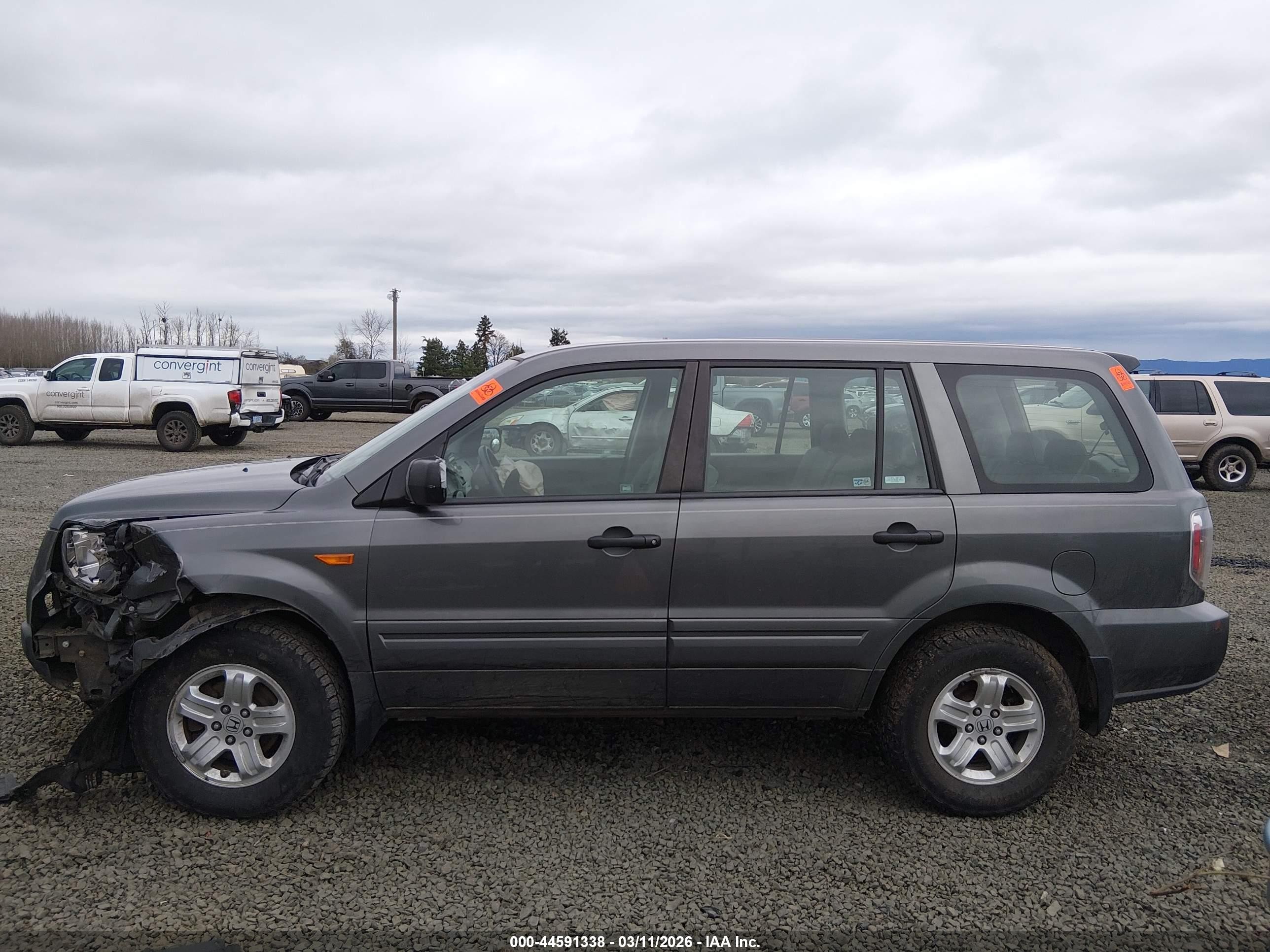 2007 Honda Pilot Lx Серебряный vin: 2HKYF18157H523998