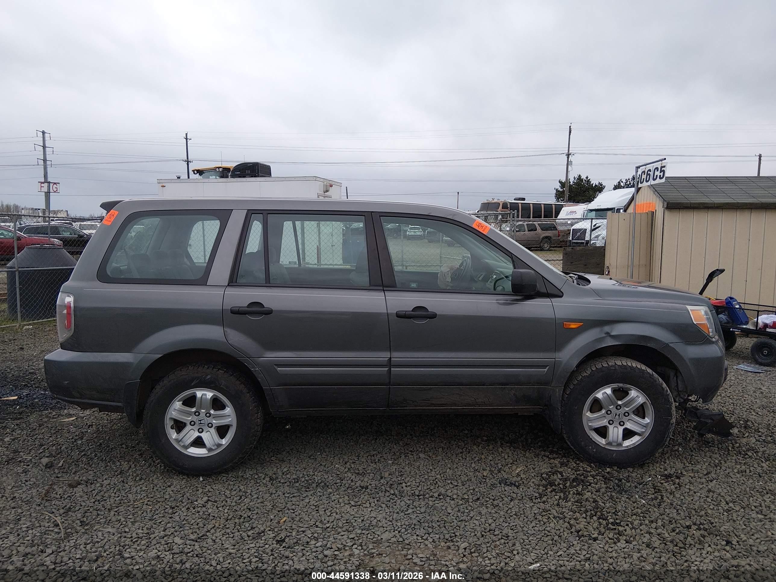 2007 Honda Pilot Lx Серебряный vin: 2HKYF18157H523998