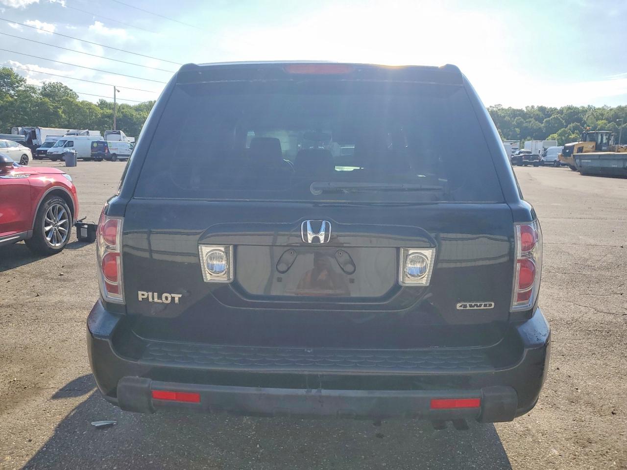 2007 Honda Pilot Lx Черный vin: 2HKYF18177H520553