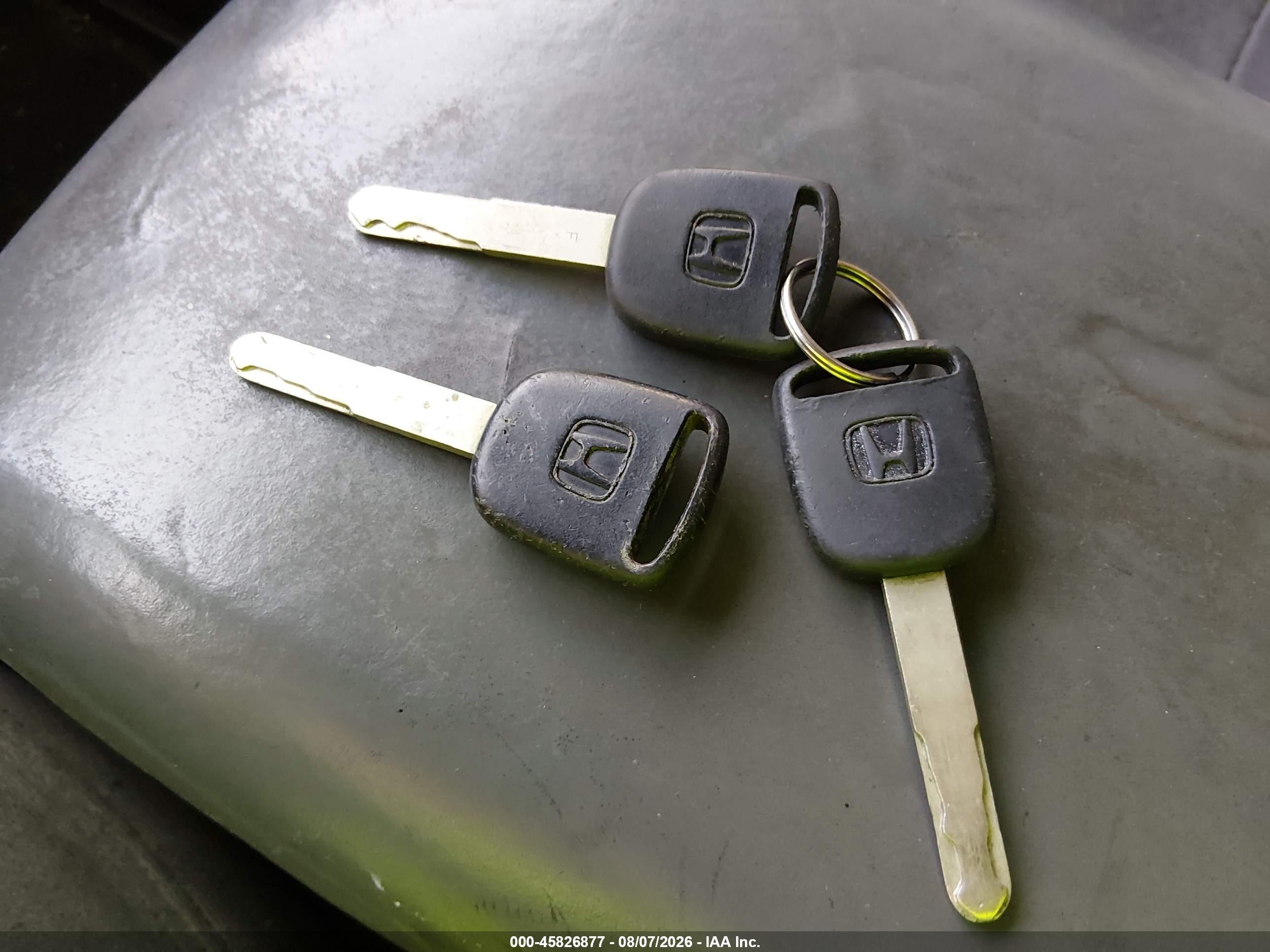 2004 Honda Pilot Lx Silver vin: 2HKYF18184H520783