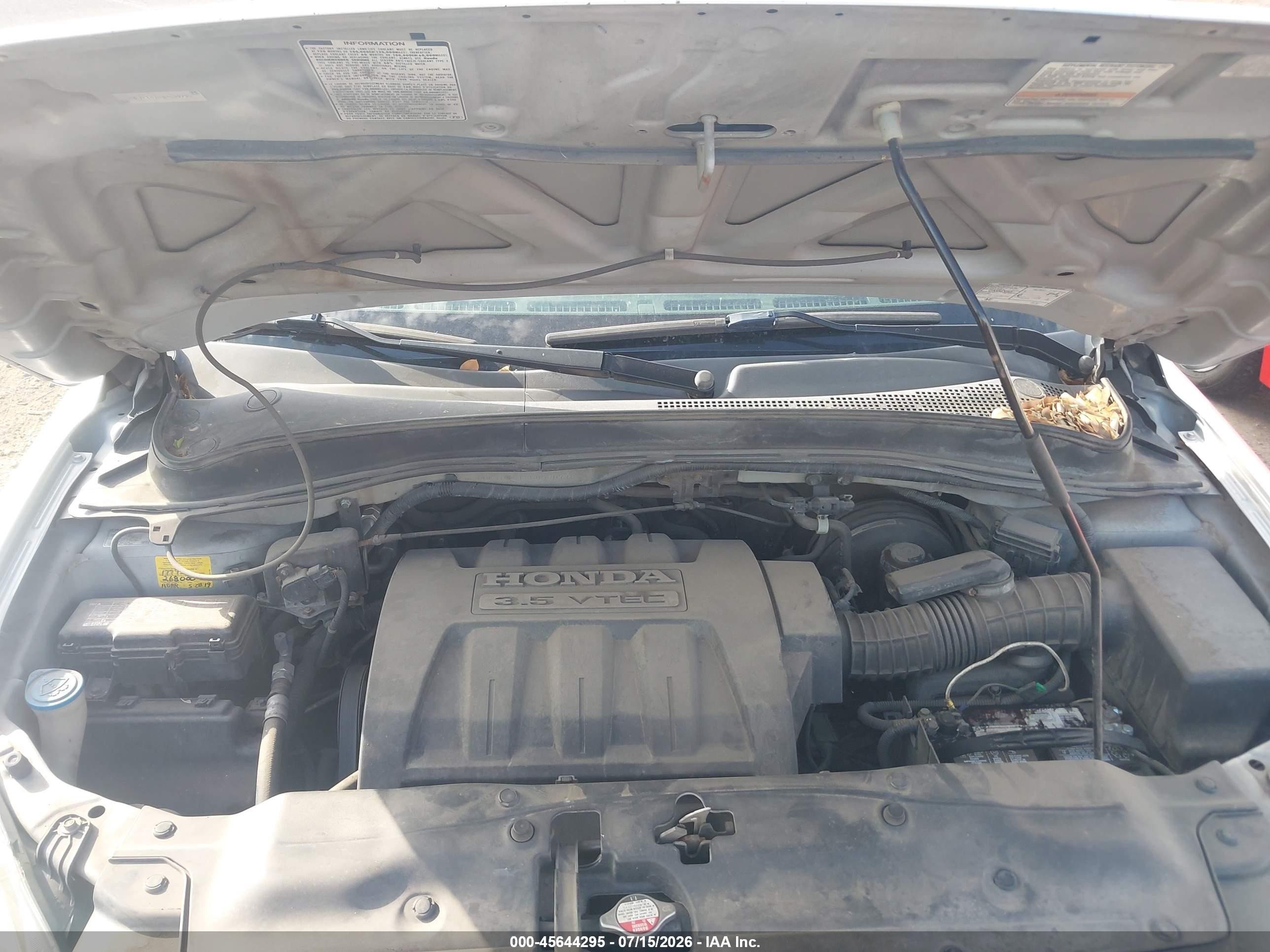 2005 Honda Pilot Lx Silver vin: 2HKYF18185H530778