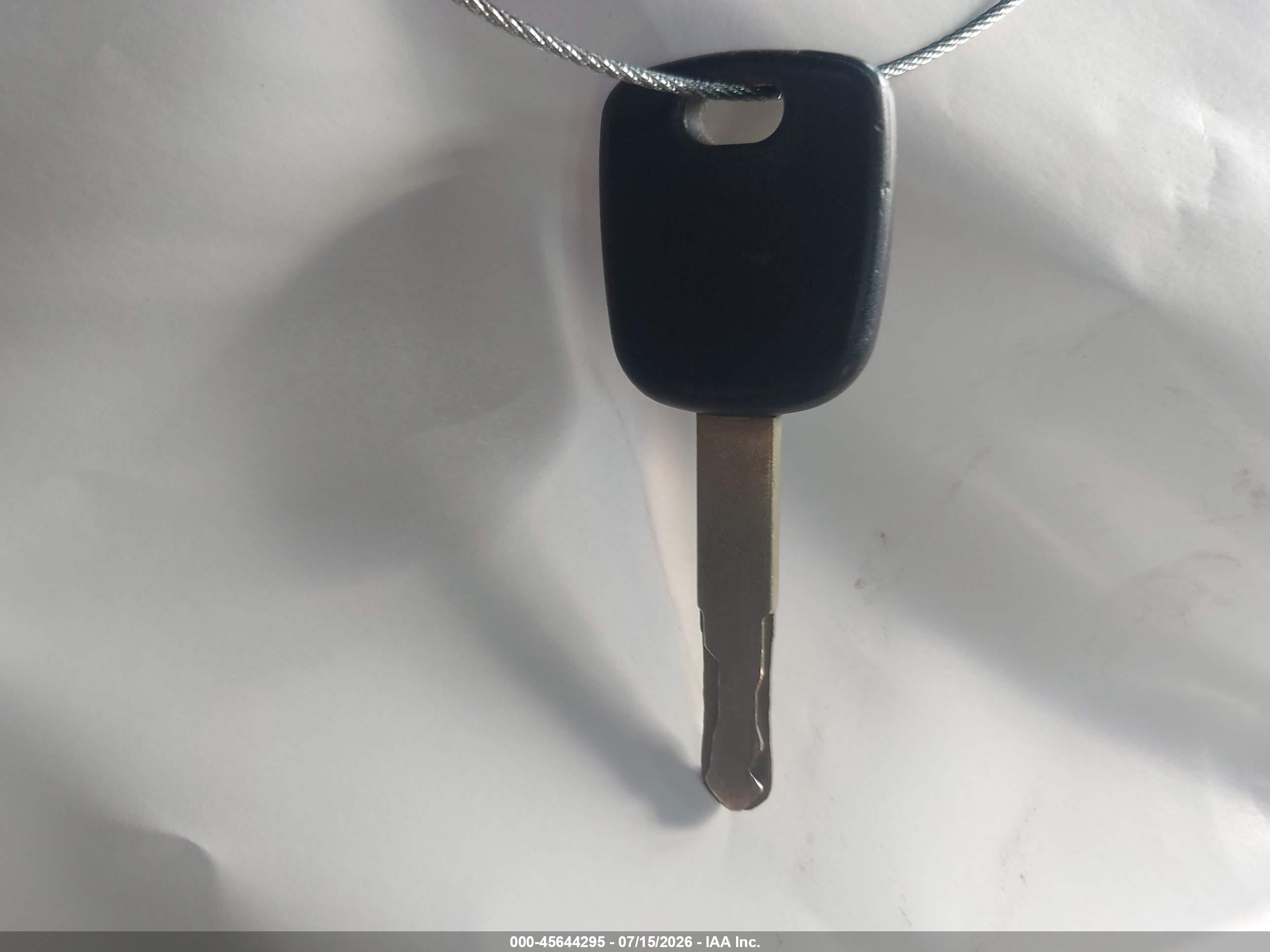 2005 Honda Pilot Lx Silver vin: 2HKYF18185H530778