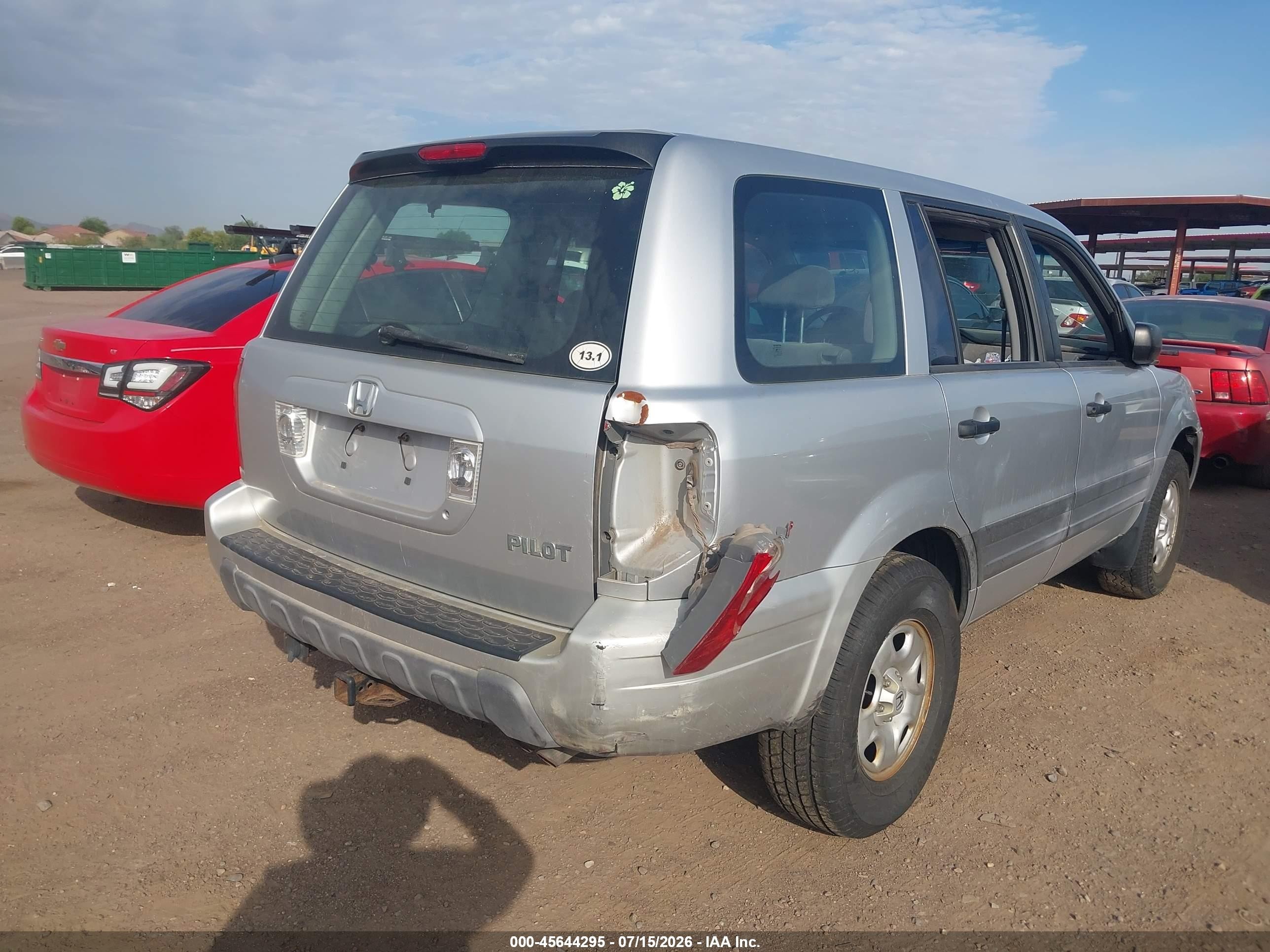 2005 Honda Pilot Lx Silver vin: 2HKYF18185H530778