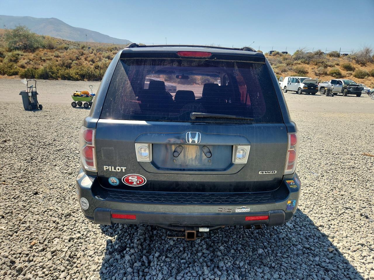 2006 Honda Pilot Lx Charcoal vin: 2HKYF18196H512937