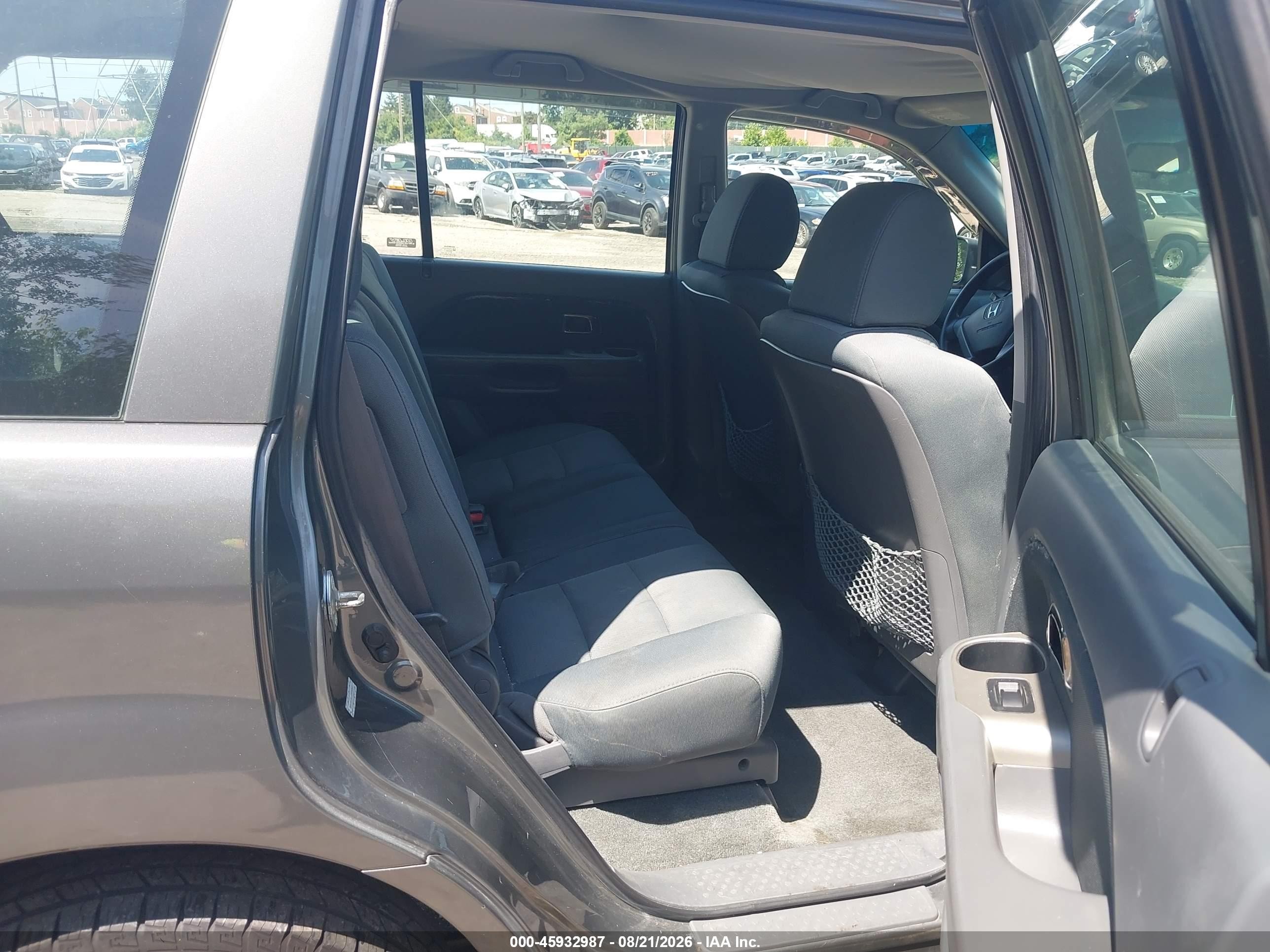 2007 Honda Pilot Lx Gray vin: 2HKYF181X7H540537