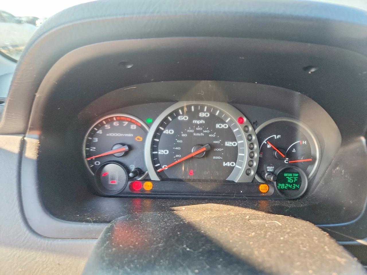 2004 Honda Pilot Ex Silver vin: 2HKYF18404H586920