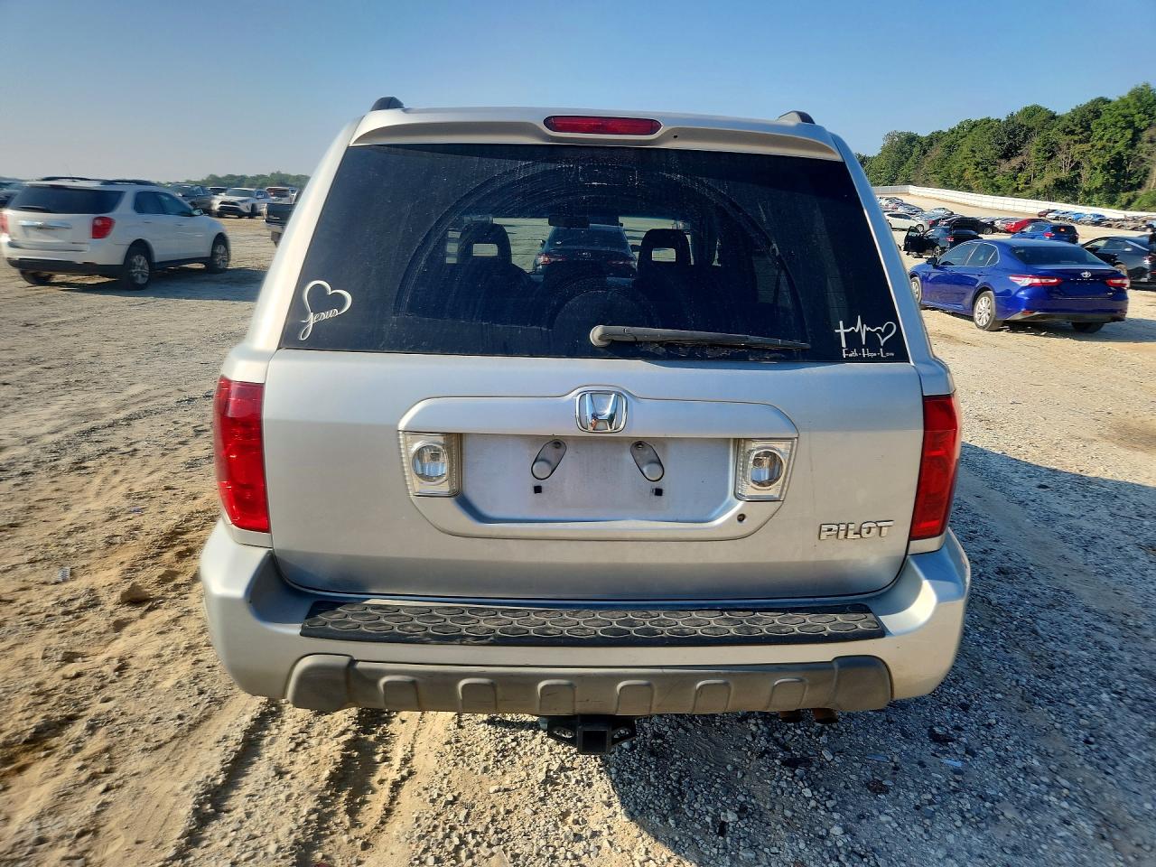 2004 Honda Pilot Ex Silver vin: 2HKYF18404H586920