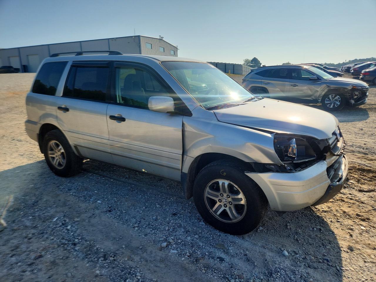 2004 Honda Pilot Ex Silver vin: 2HKYF18404H586920