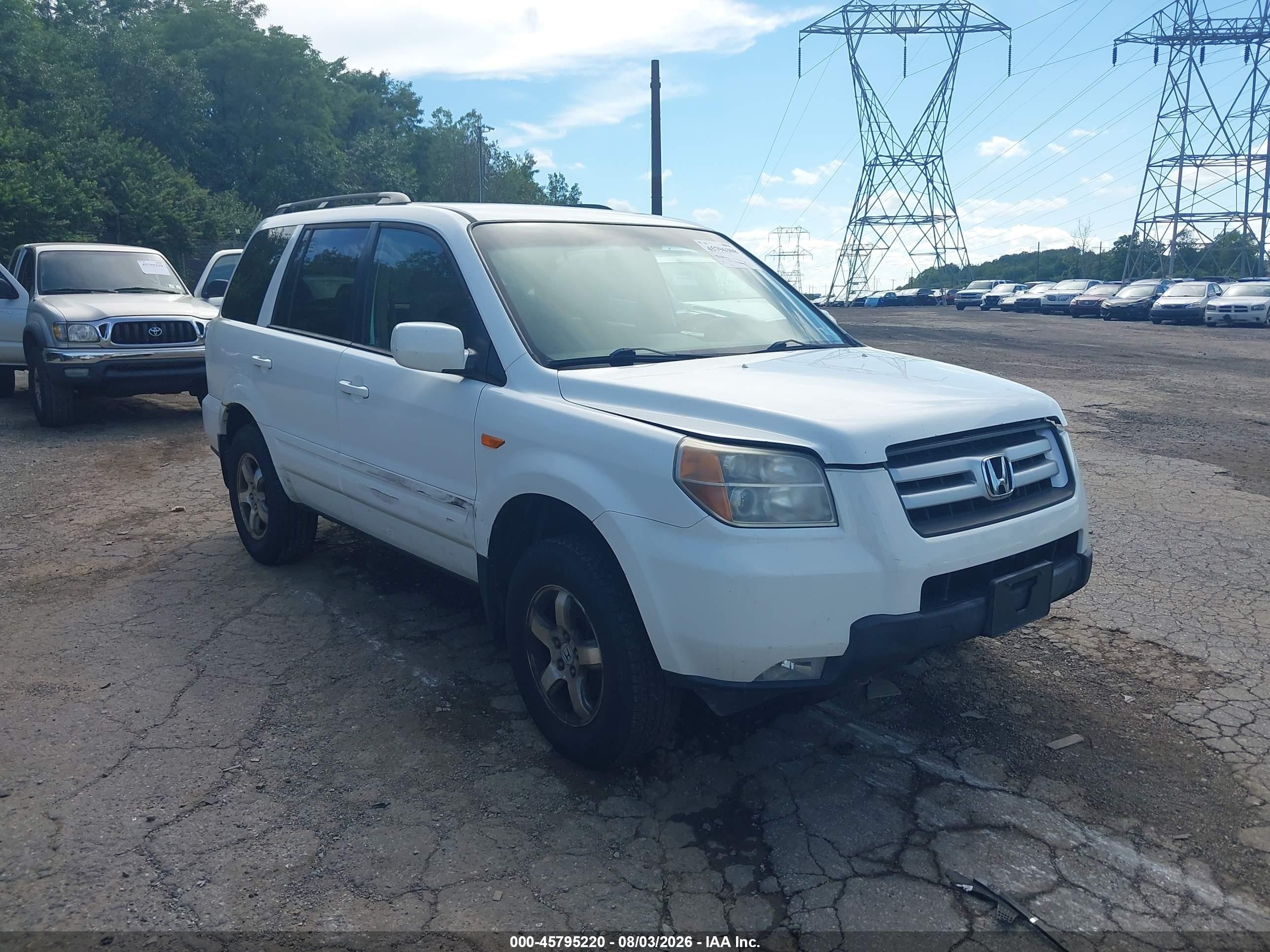 2007 Honda Pilot Ex White vin: 2HKYF18417H518078