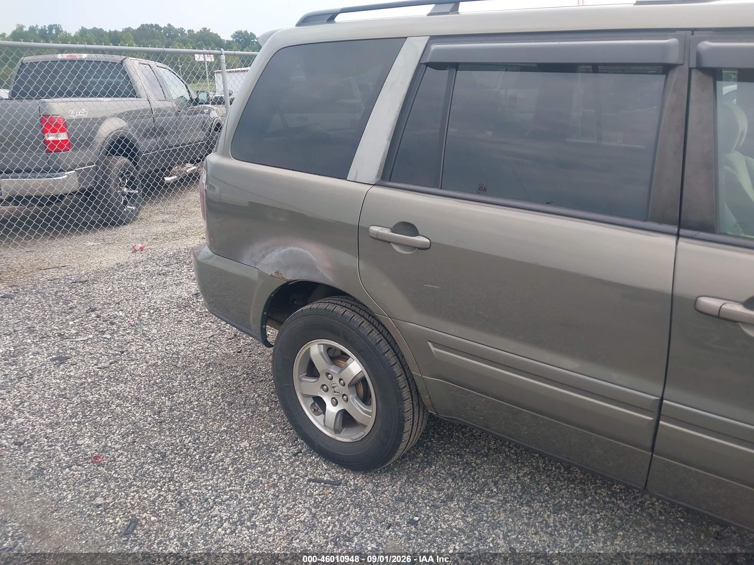 2007 Honda Pilot Ex Green vin: 2HKYF18417H520803