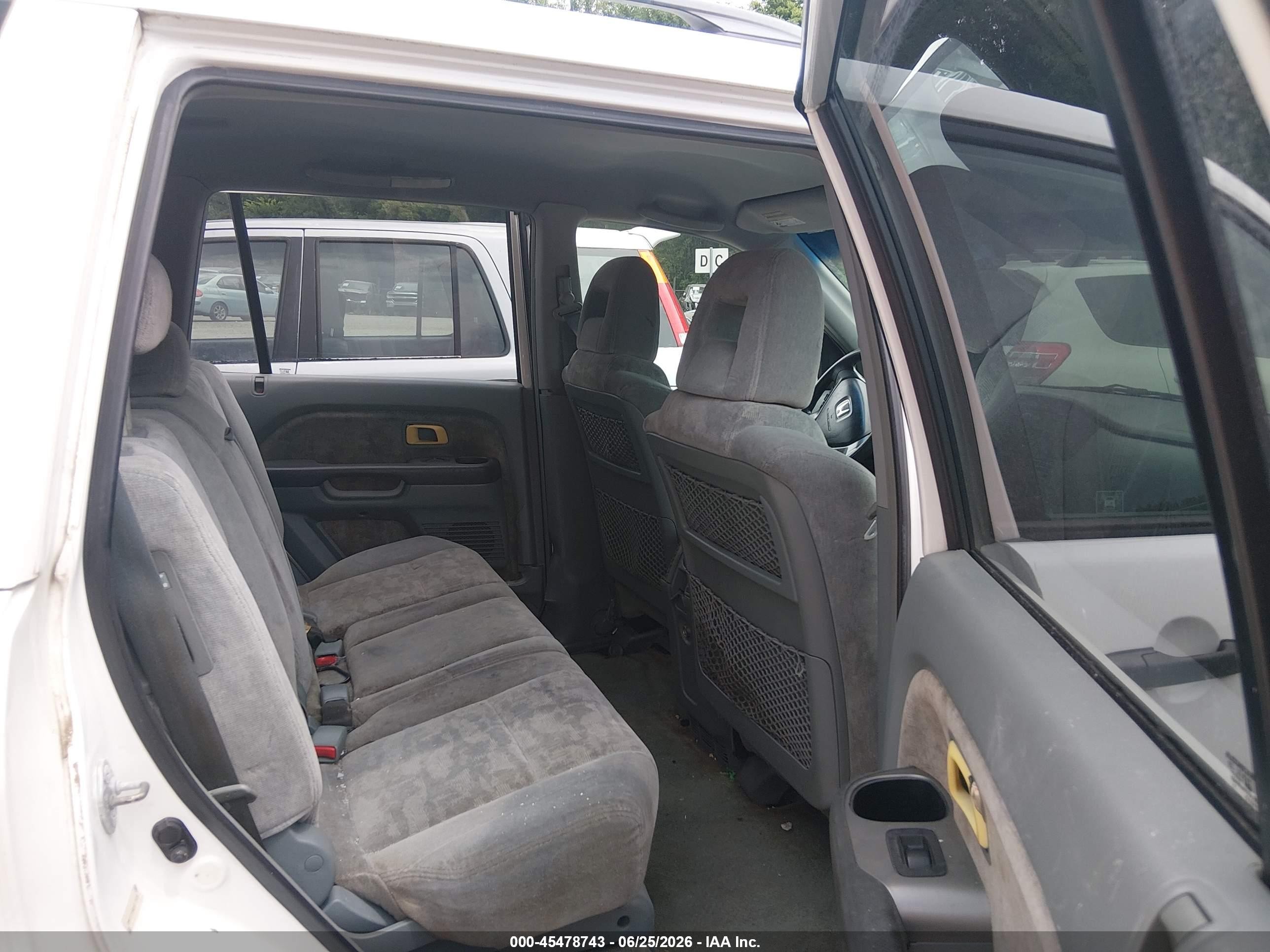 2003 Honda Pilot Ex White vin: 2HKYF18423H573035