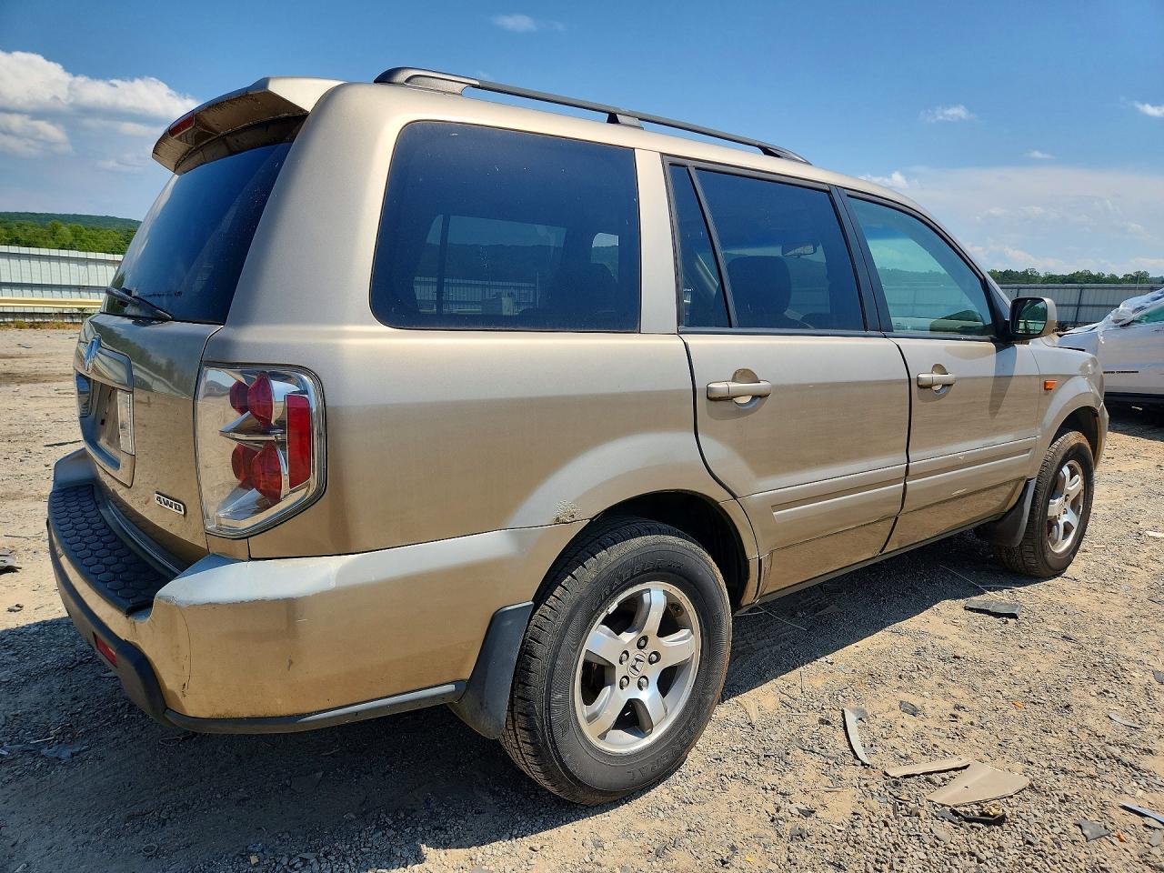 2006 Honda Pilot Ex Gold vin: 2HKYF18426H564923