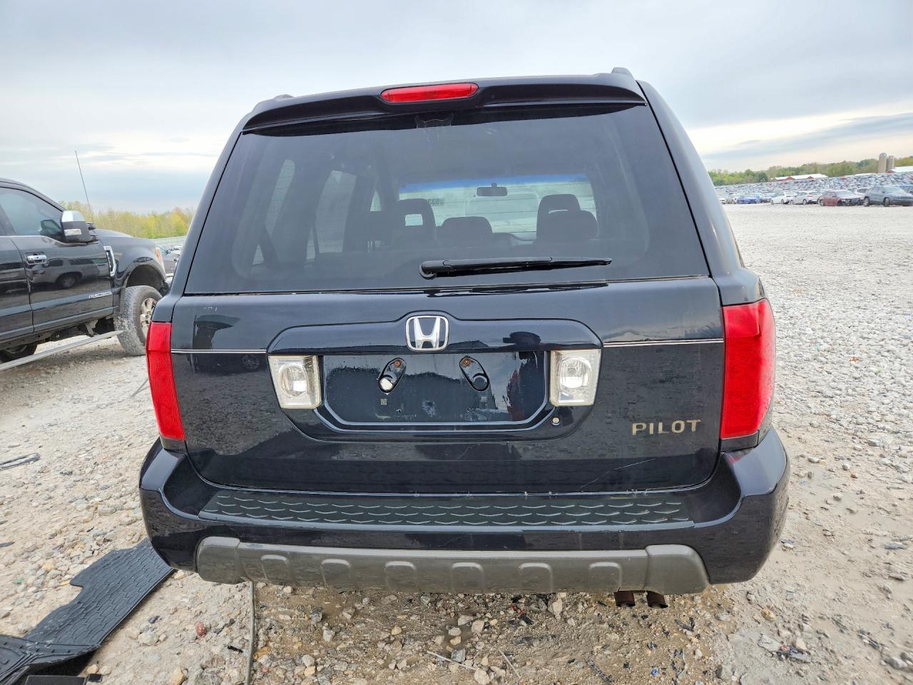 2005 Honda Pilot Ex Black vin: 2HKYF18435H538720