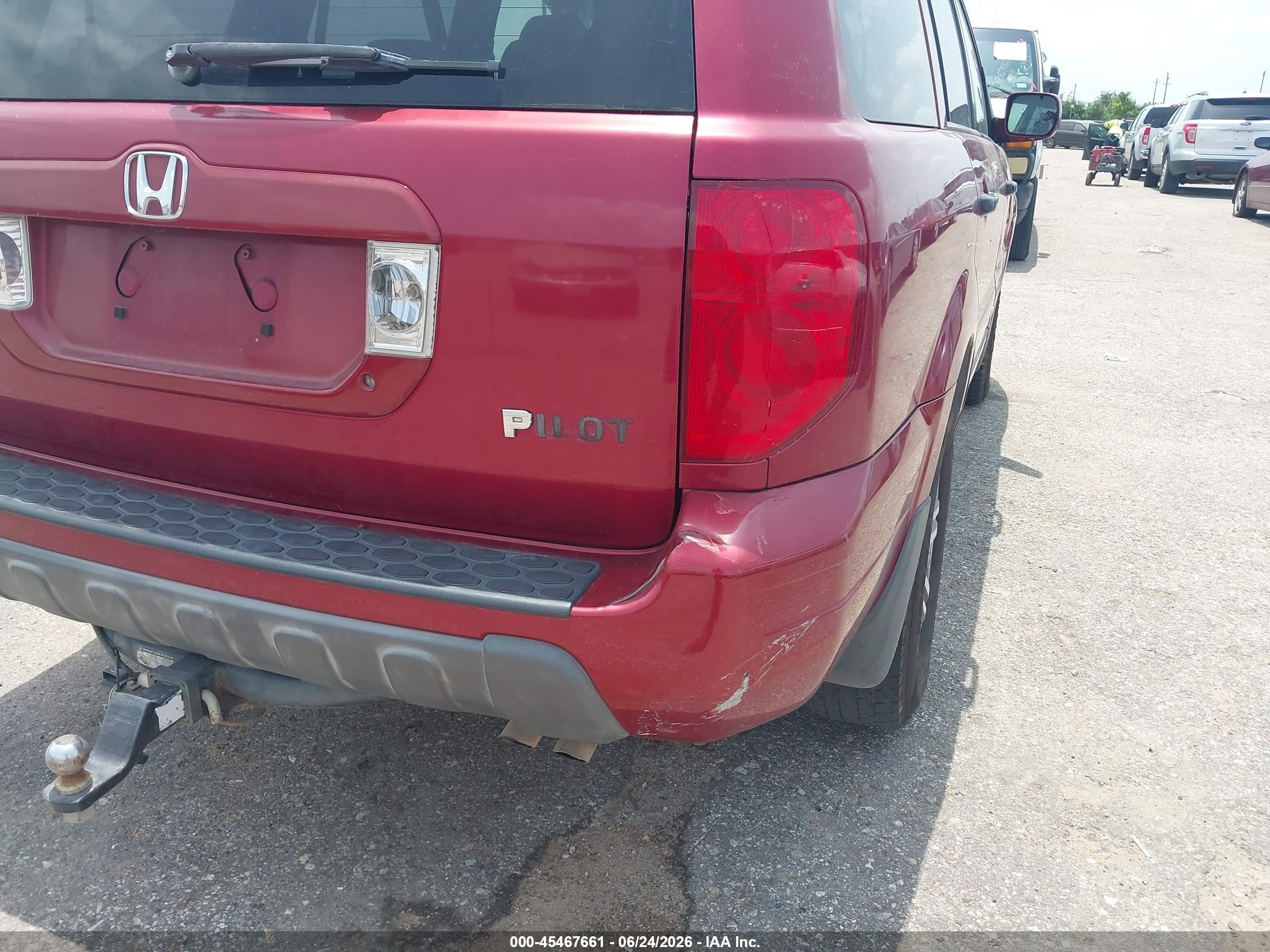 2004 Honda Pilot Ex Burgundy vin: 2HKYF18444H610815