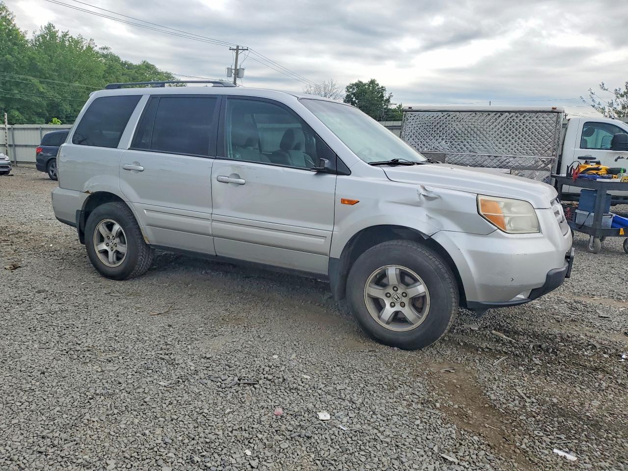 2006 Honda Pilot Ex Silver vin: 2HKYF18446H546696