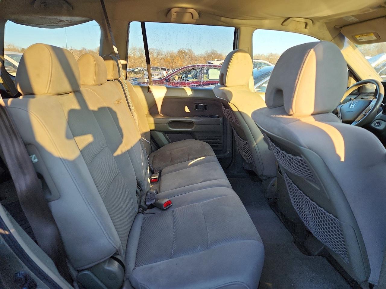 2007 Honda Pilot Ex Silver vin: 2HKYF18447H511657