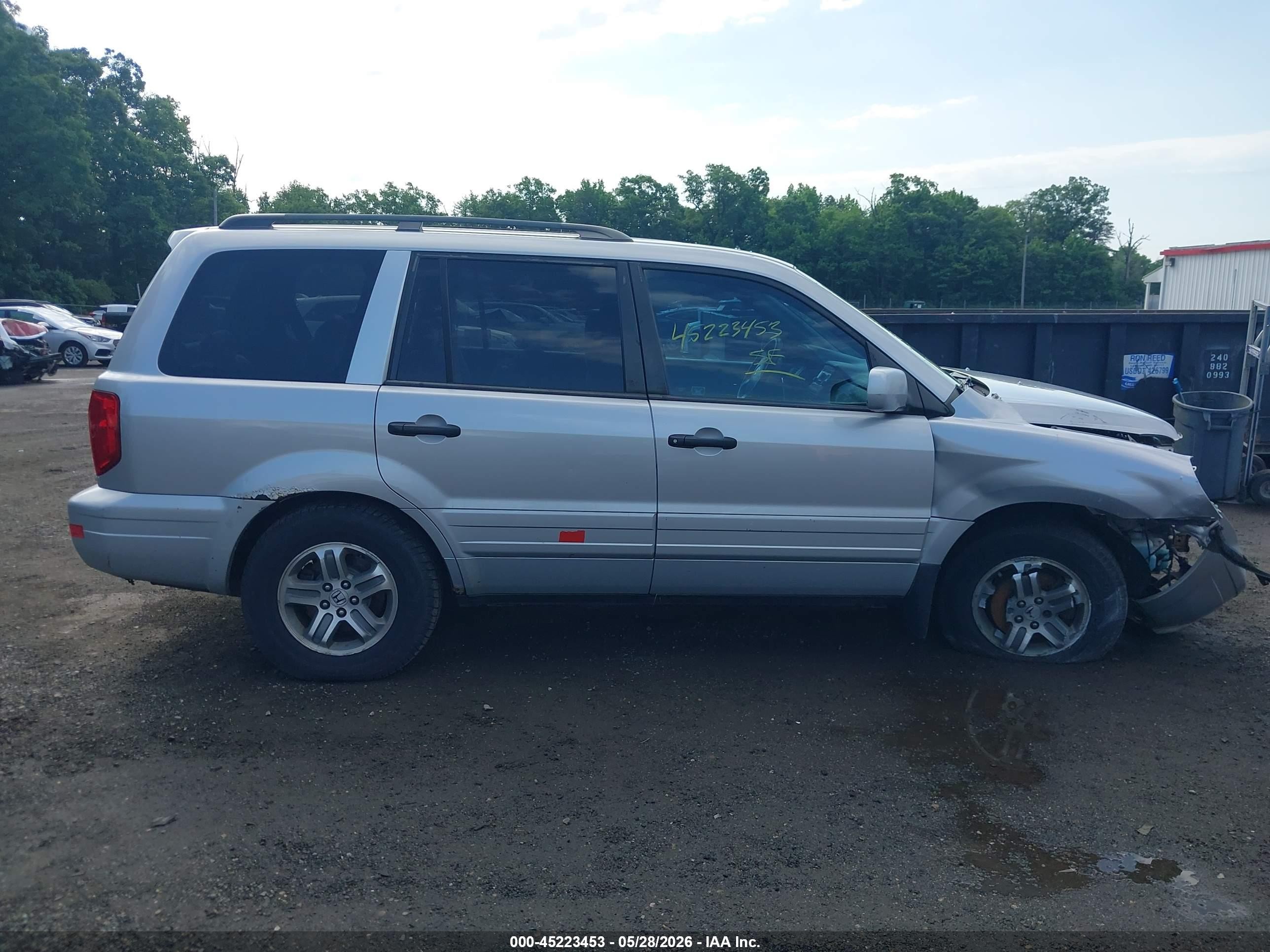 2004 Honda Pilot Ex Silver vin: 2HKYF18454H624044