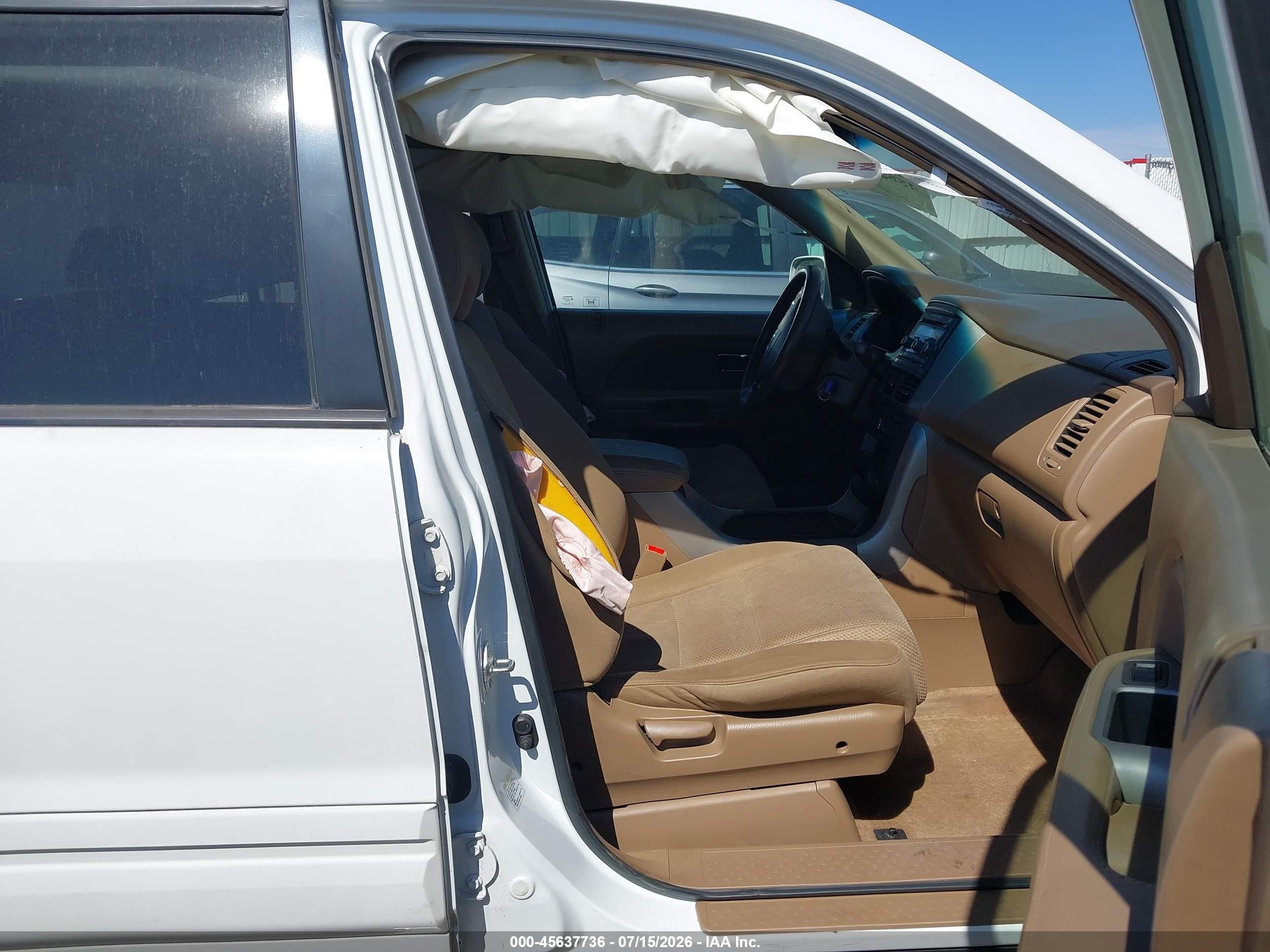 2007 Honda Pilot Ex White vin: 2HKYF18467H540917