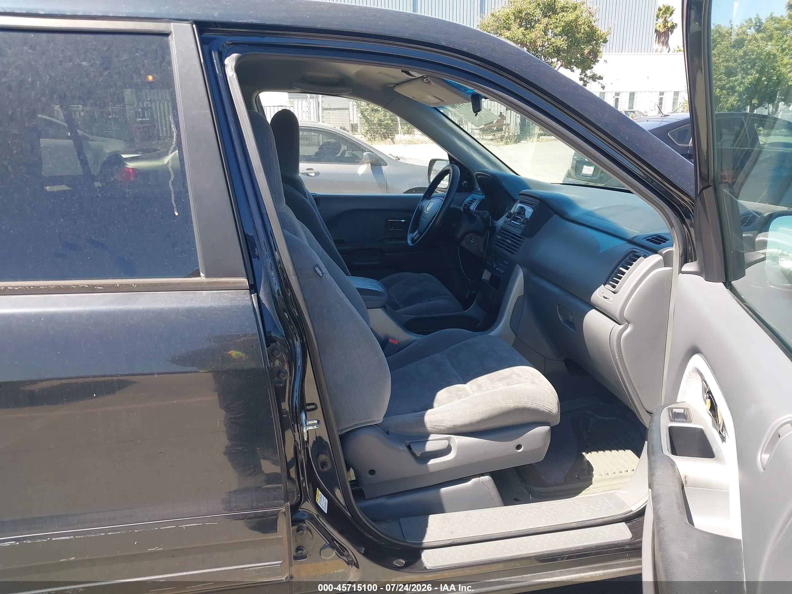 2004 Honda Pilot Ex Black vin: 2HKYF18474H568785
