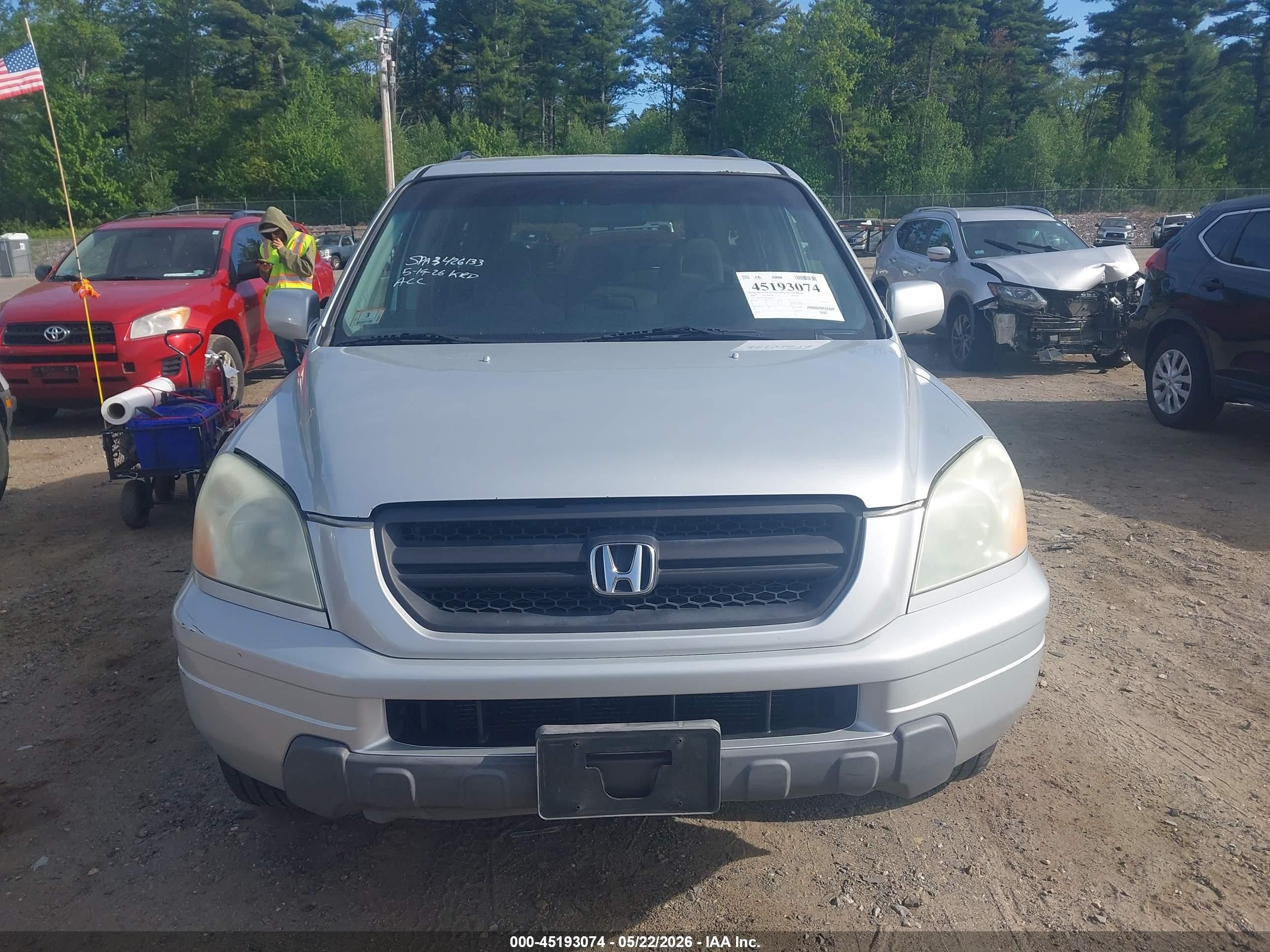 2004 Honda Pilot Ex Silver vin: 2HKYF18474H605625