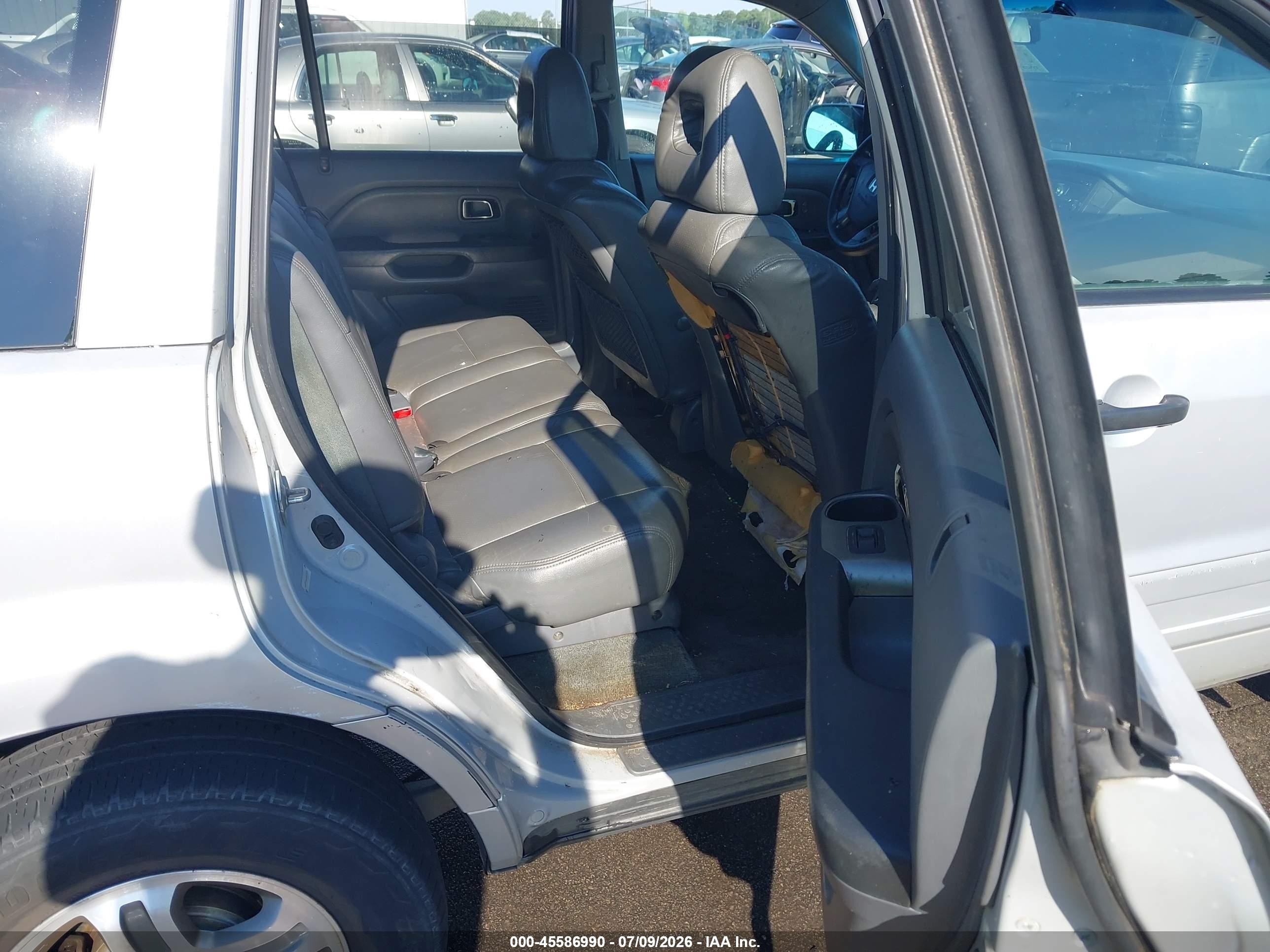 2003 Honda Pilot Ex Silver vin: 2HKYF18483H515835