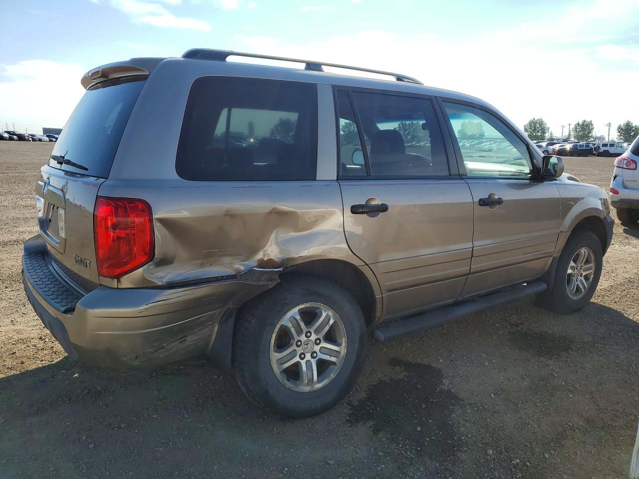 2004 Honda Pilot Ex Gold vin: 2HKYF18484H003929