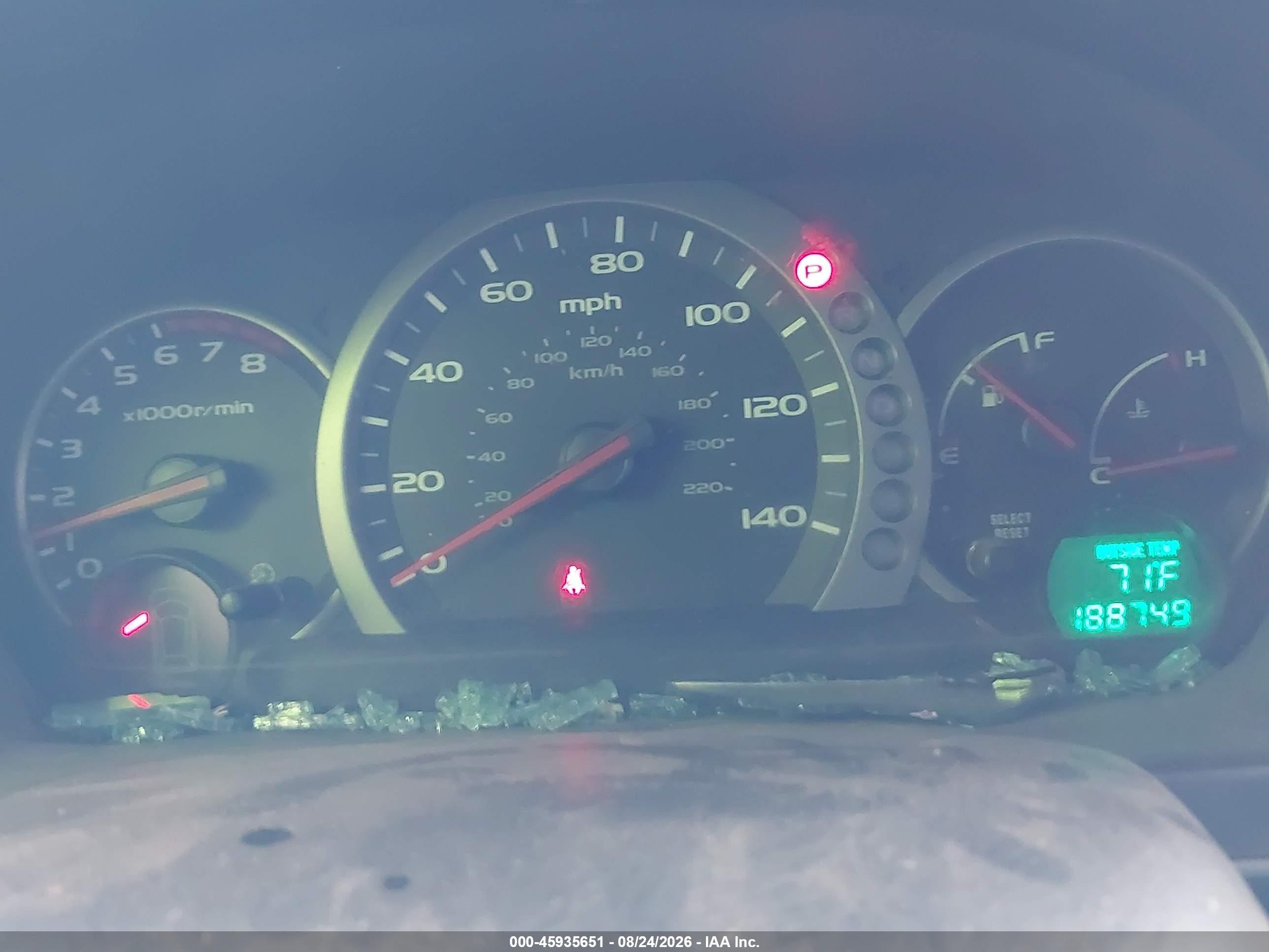2004 Honda Pilot Ex White vin: 2HKYF18484H562879