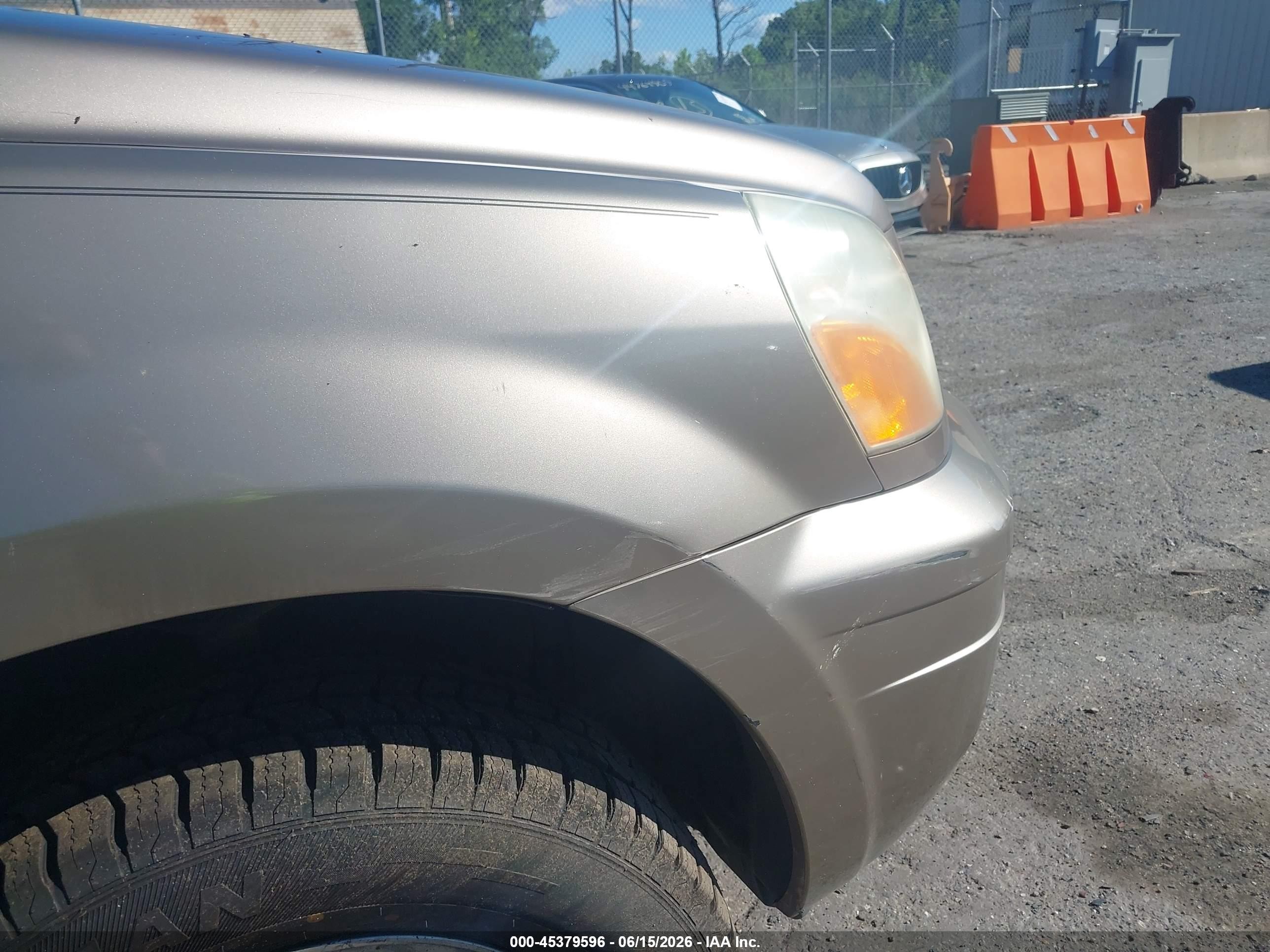 2004 Honda Pilot Ex Gold vin: 2HKYF18484H577527