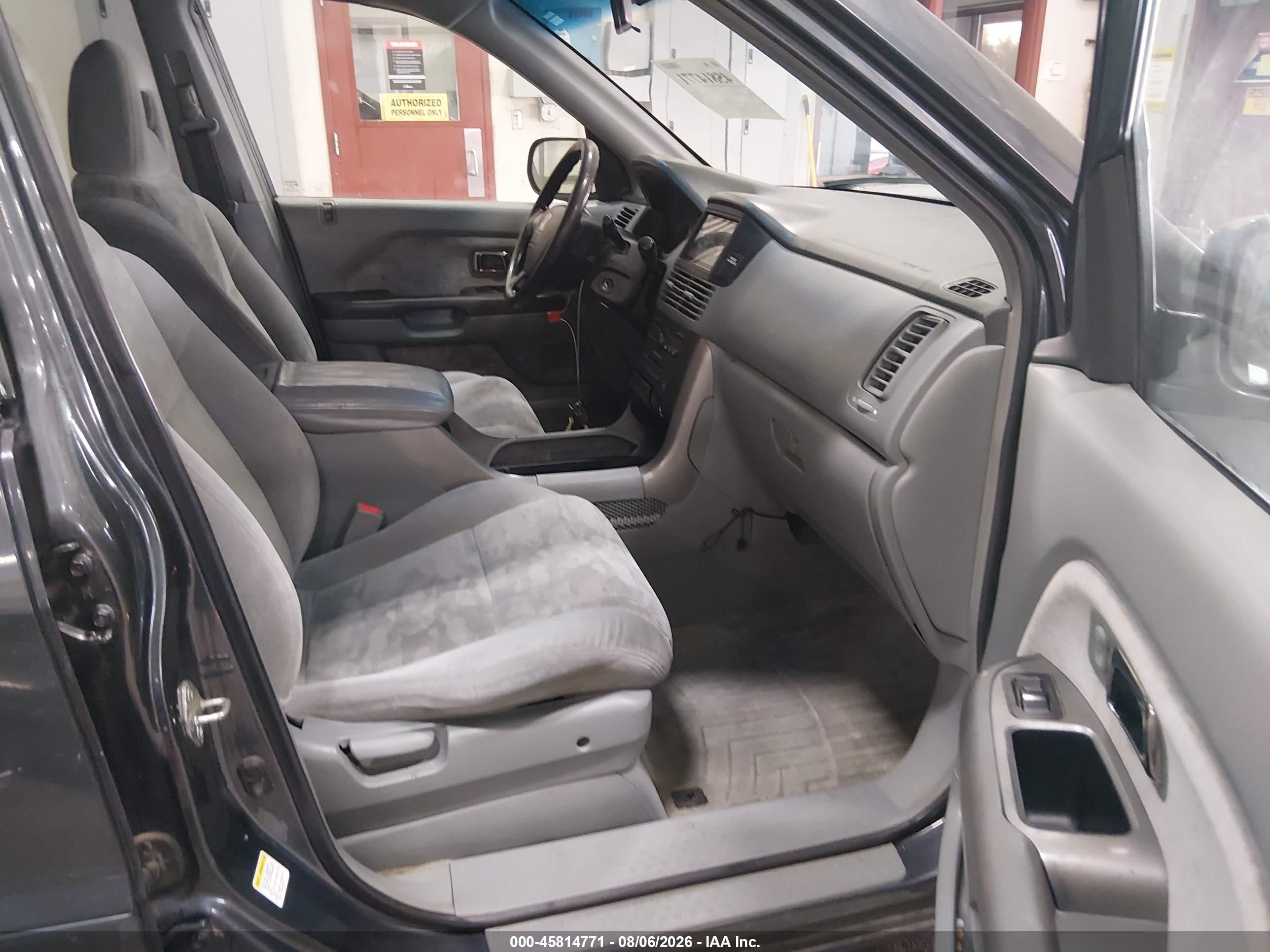 2005 Honda Pilot Ex Серый vin: 2HKYF18485H513523
