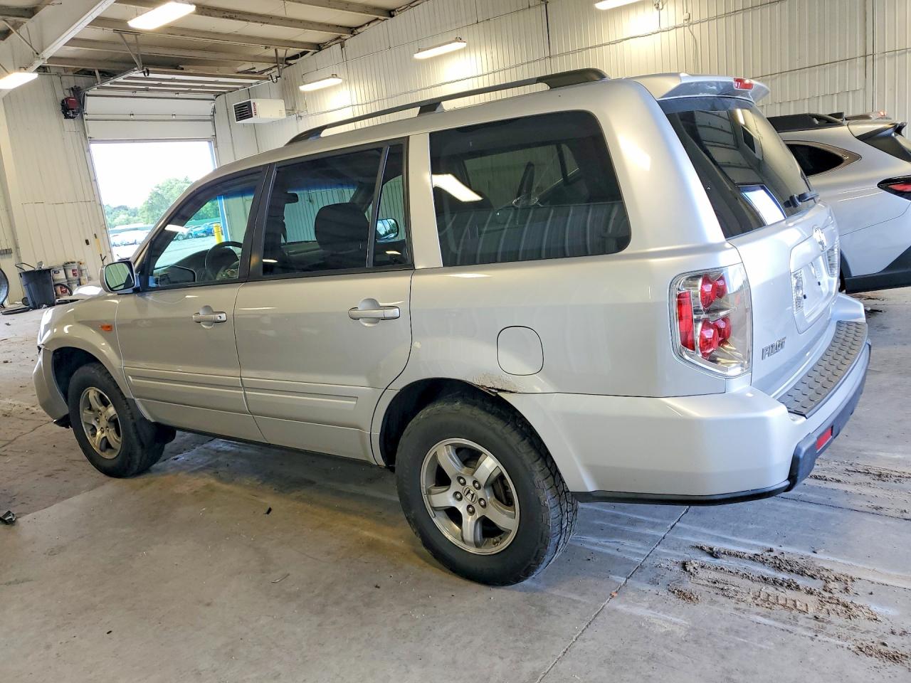 2006 Honda Pilot Ex Silver vin: 2HKYF18486H523101