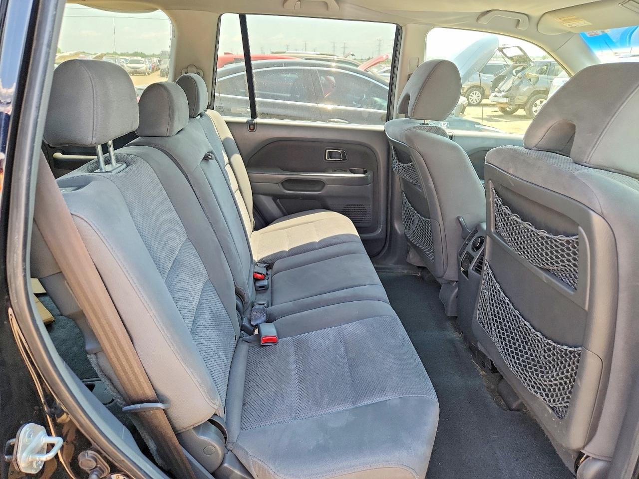 2006 Honda Pilot Ex Black vin: 2HKYF18486H548211