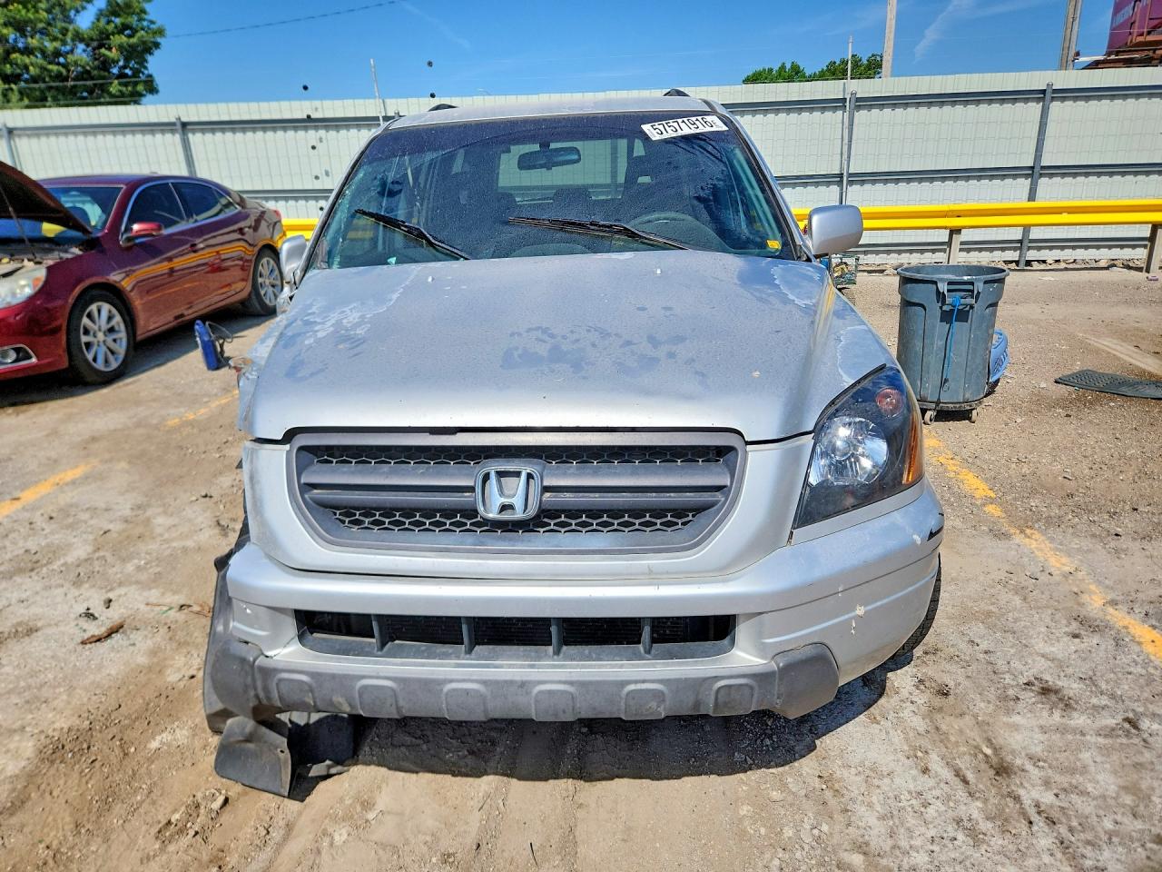 2003 Honda Pilot Silver vin: 2HKYF18493H583321