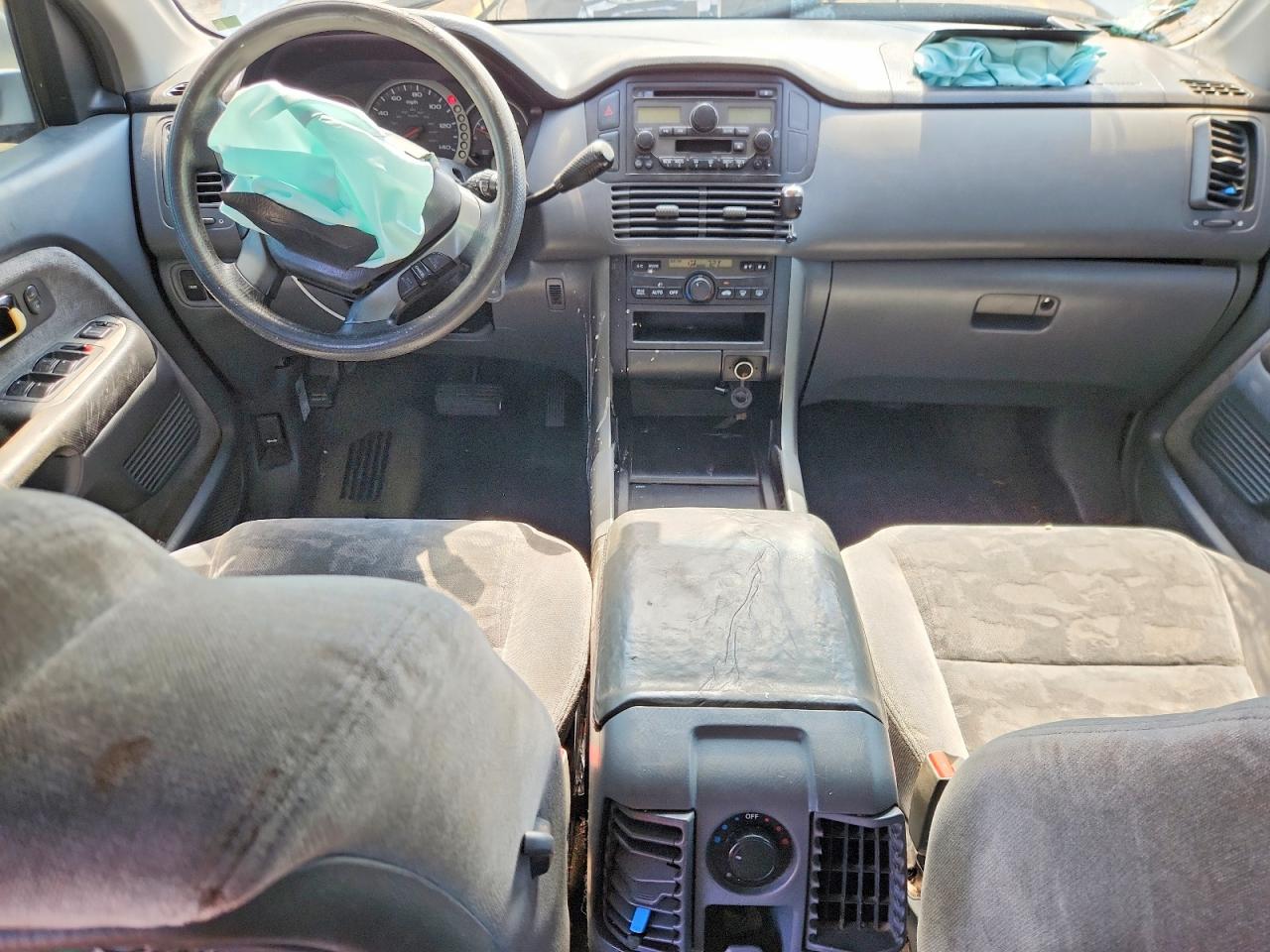 2003 Honda Pilot Silver vin: 2HKYF18493H583321