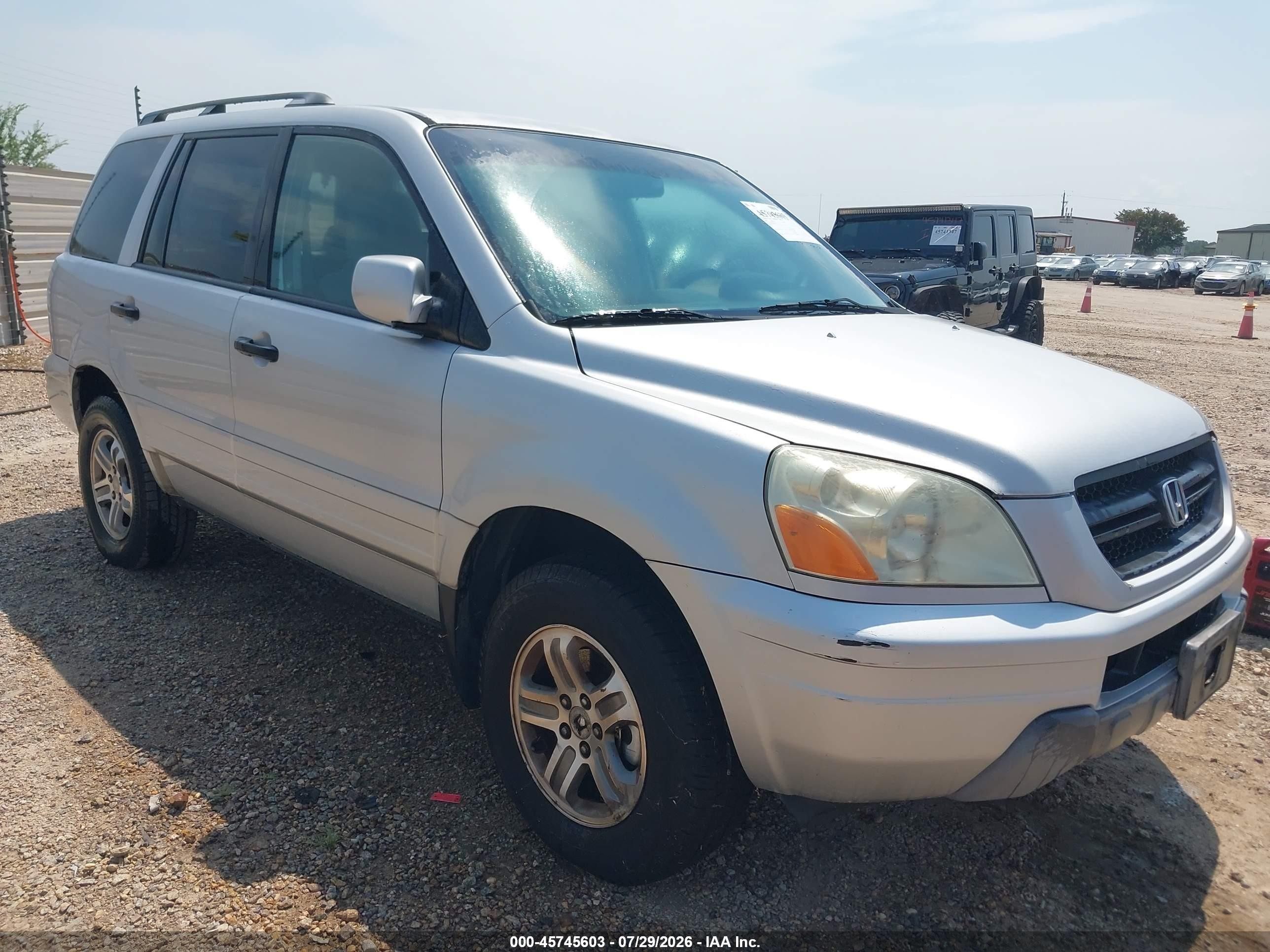2004 Honda Pilot Ex White vin: 2HKYF184948596538