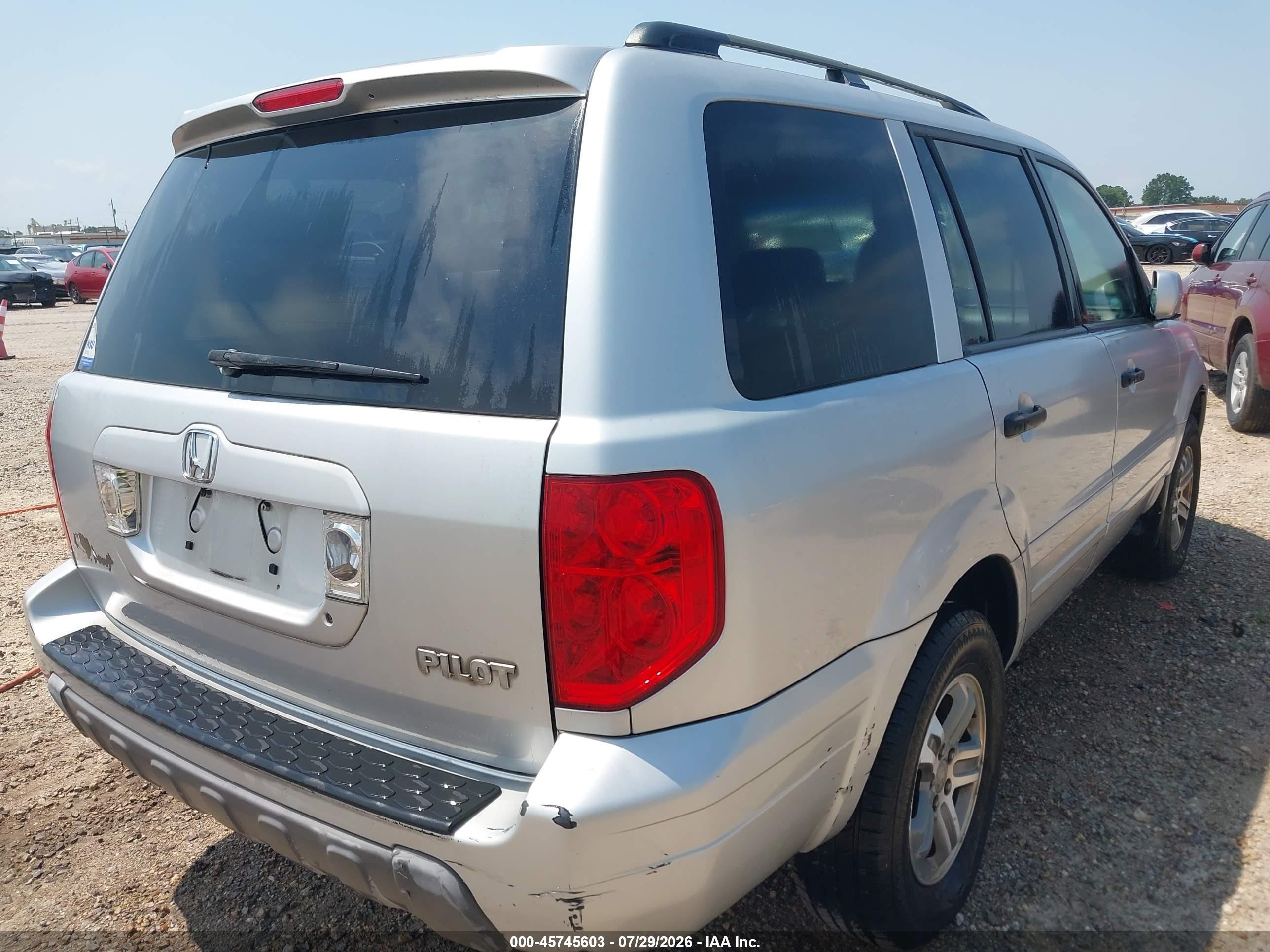 2004 Honda Pilot Ex White vin: 2HKYF184948596538