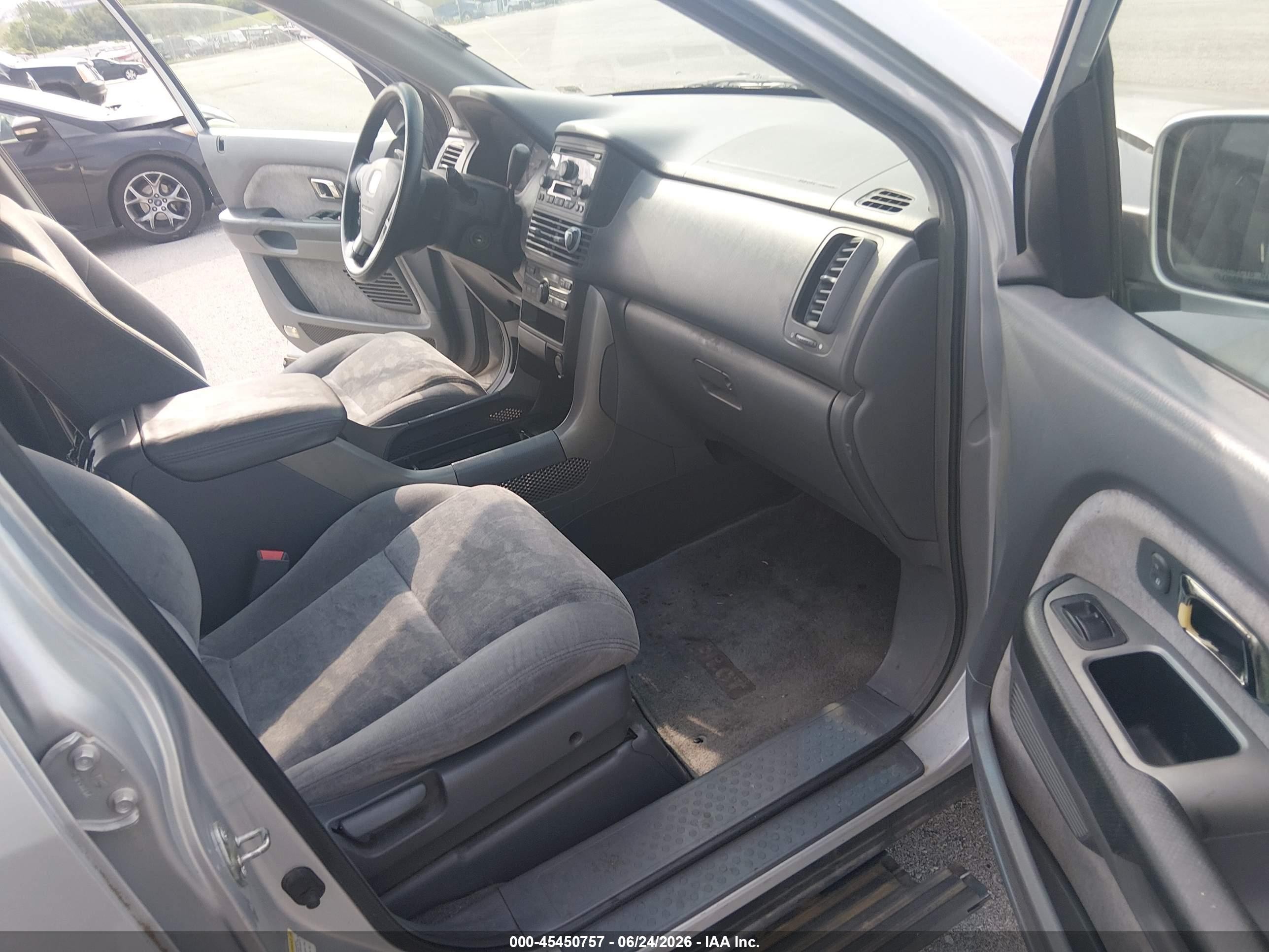 2004 Honda Pilot Ex Серебряный vin: 2HKYF18494H620739