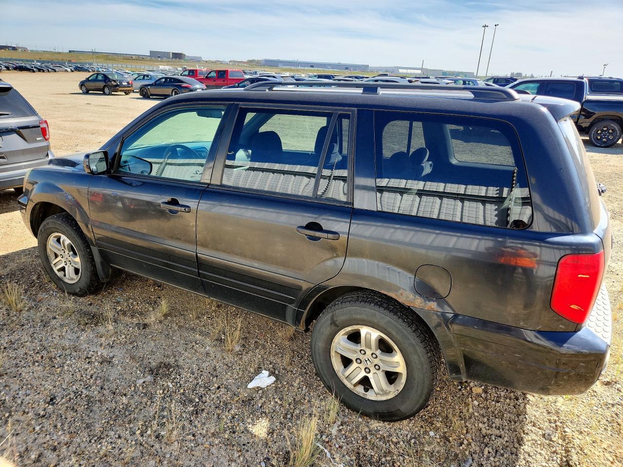 2005 Honda Pilot Ex Черный vin: 2HKYF18495H003567