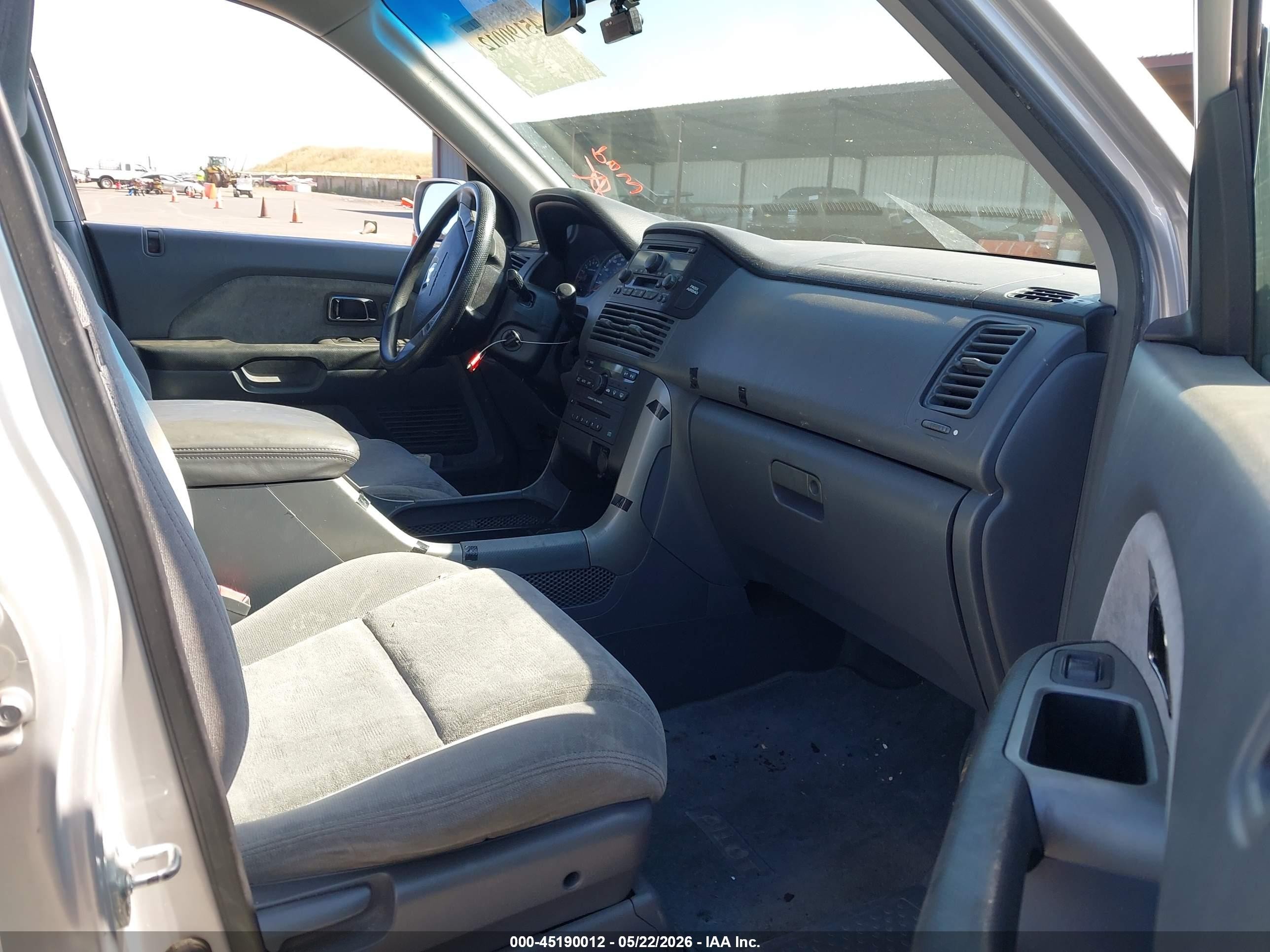 2005 Honda Pilot Ex Silver vin: 2HKYF18495H522862