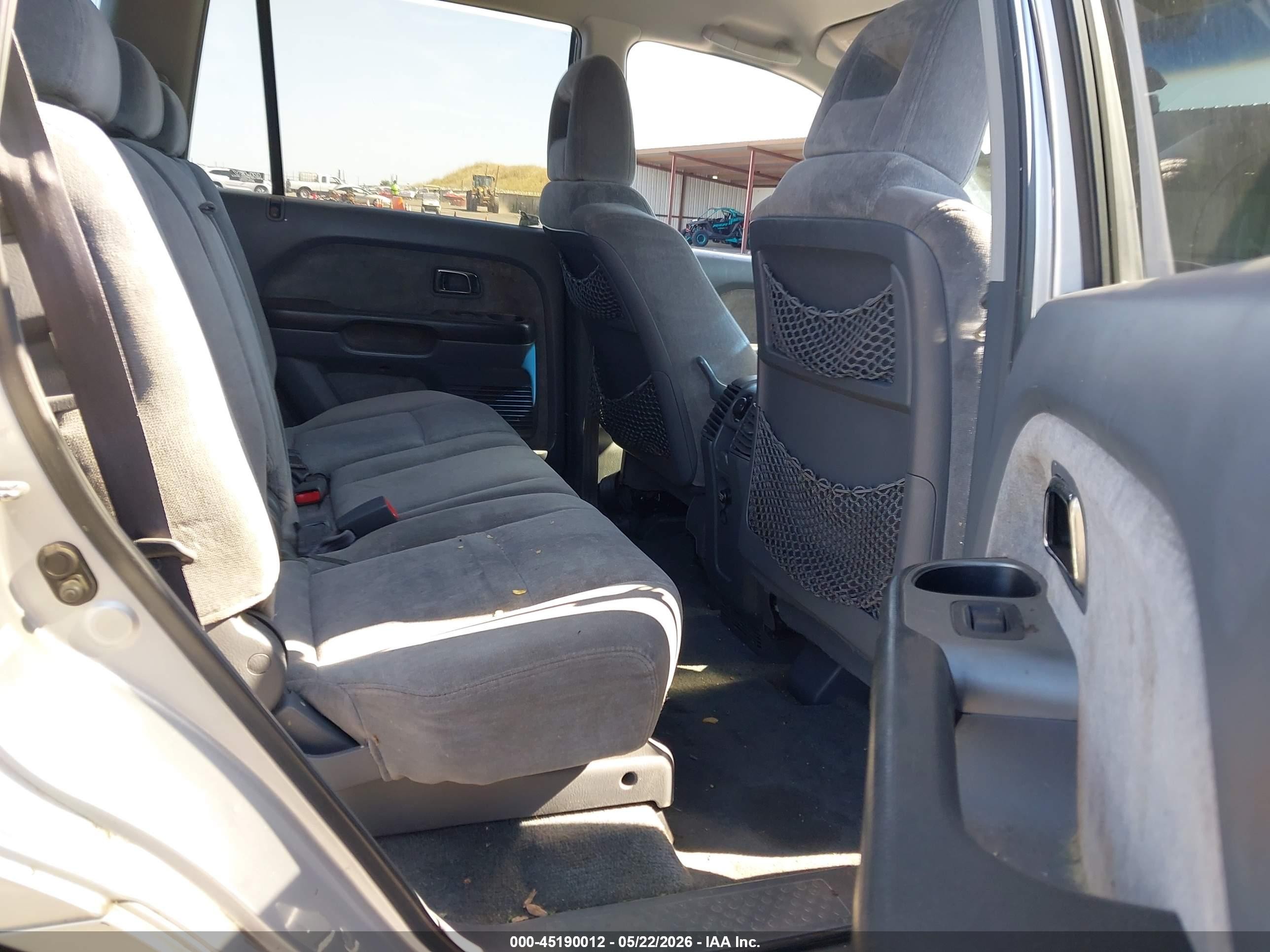 2005 Honda Pilot Ex Silver vin: 2HKYF18495H522862
