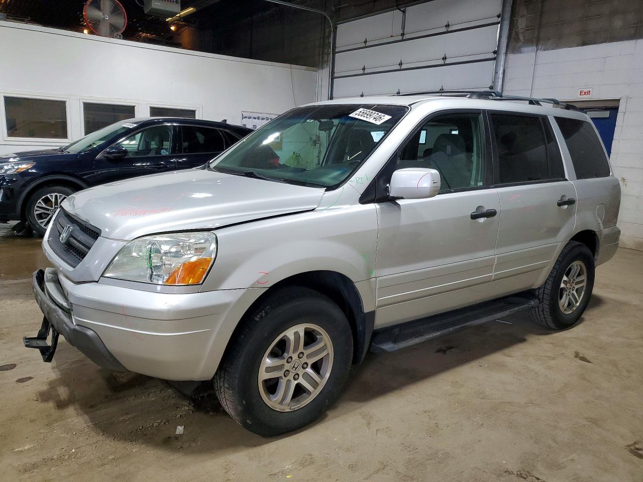 2005 Honda Pilot Ex Серебряный vin: 2HKYF18495H526149