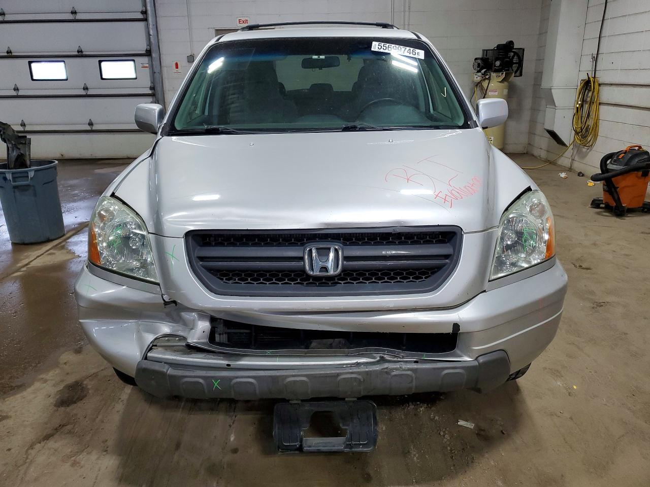2005 Honda Pilot Ex Silver vin: 2HKYF18495H526149