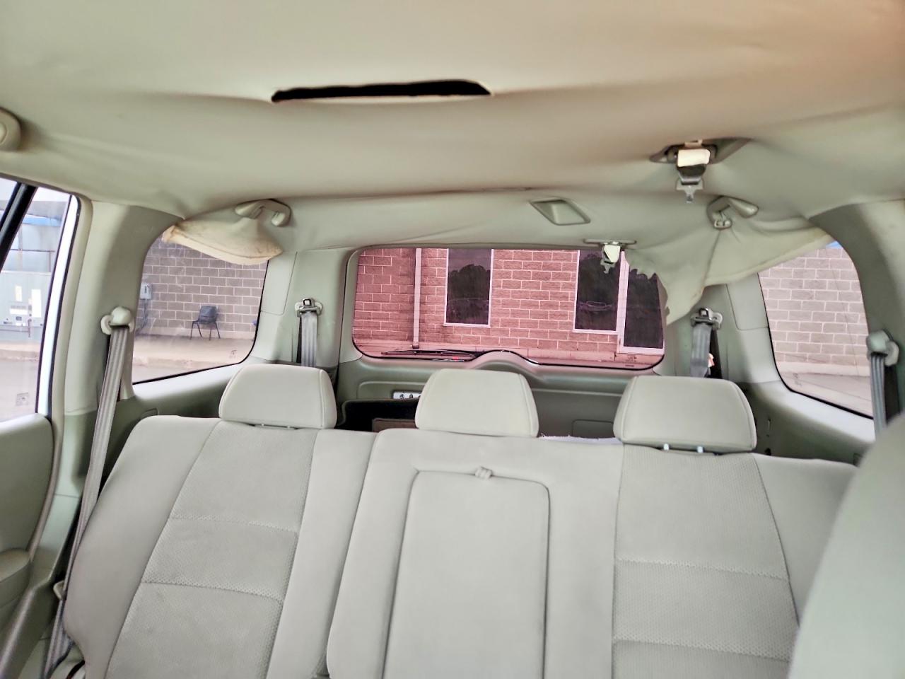 2006 Honda Pilot Ex White vin: 2HKYF18496H554292