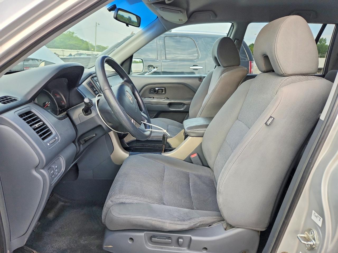 2006 Honda Pilot Ex Silver vin: 2HKYF184X6H507935