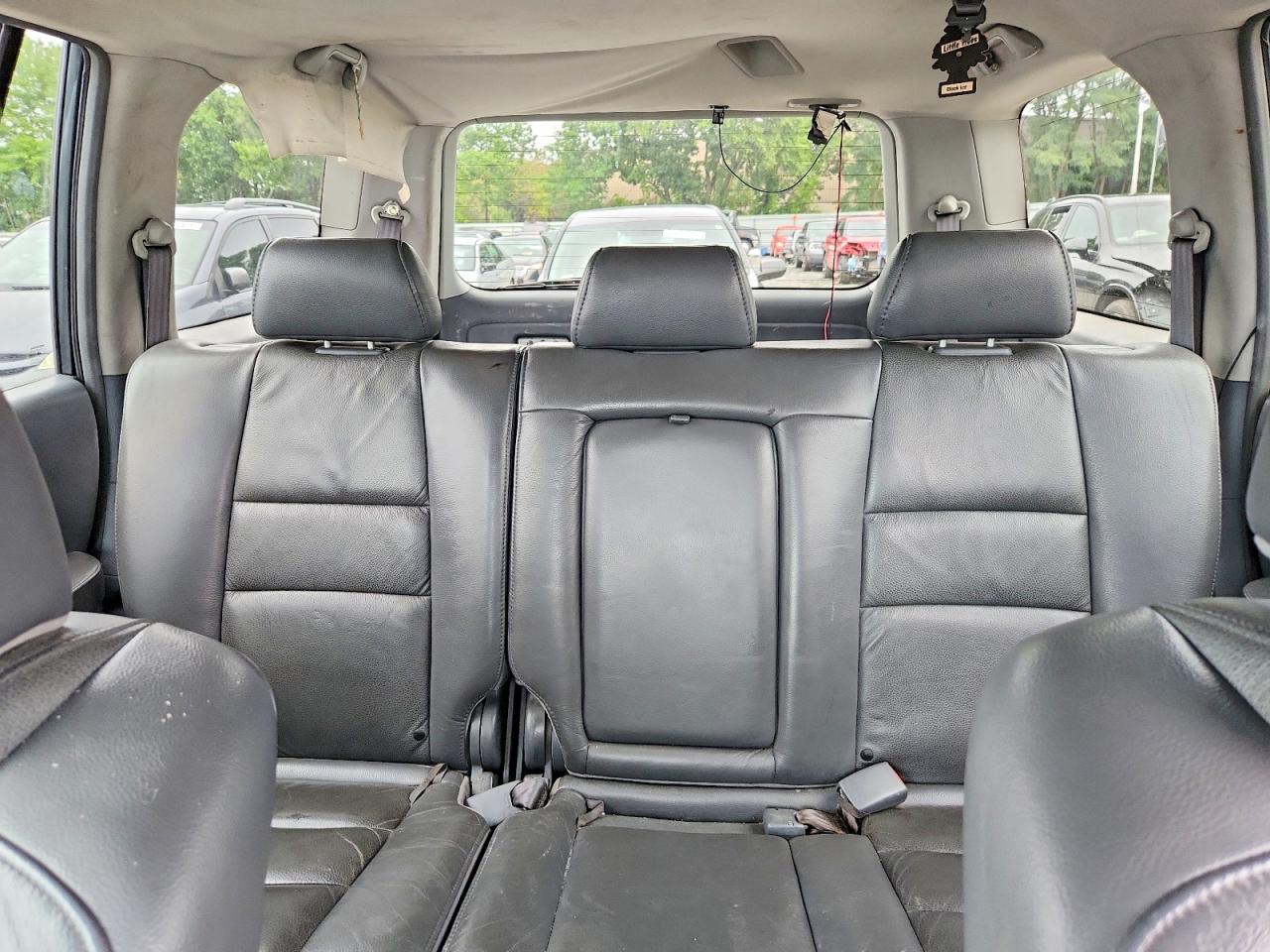 2006 Honda Pilot Gray vin: 2HKYF18506H548440