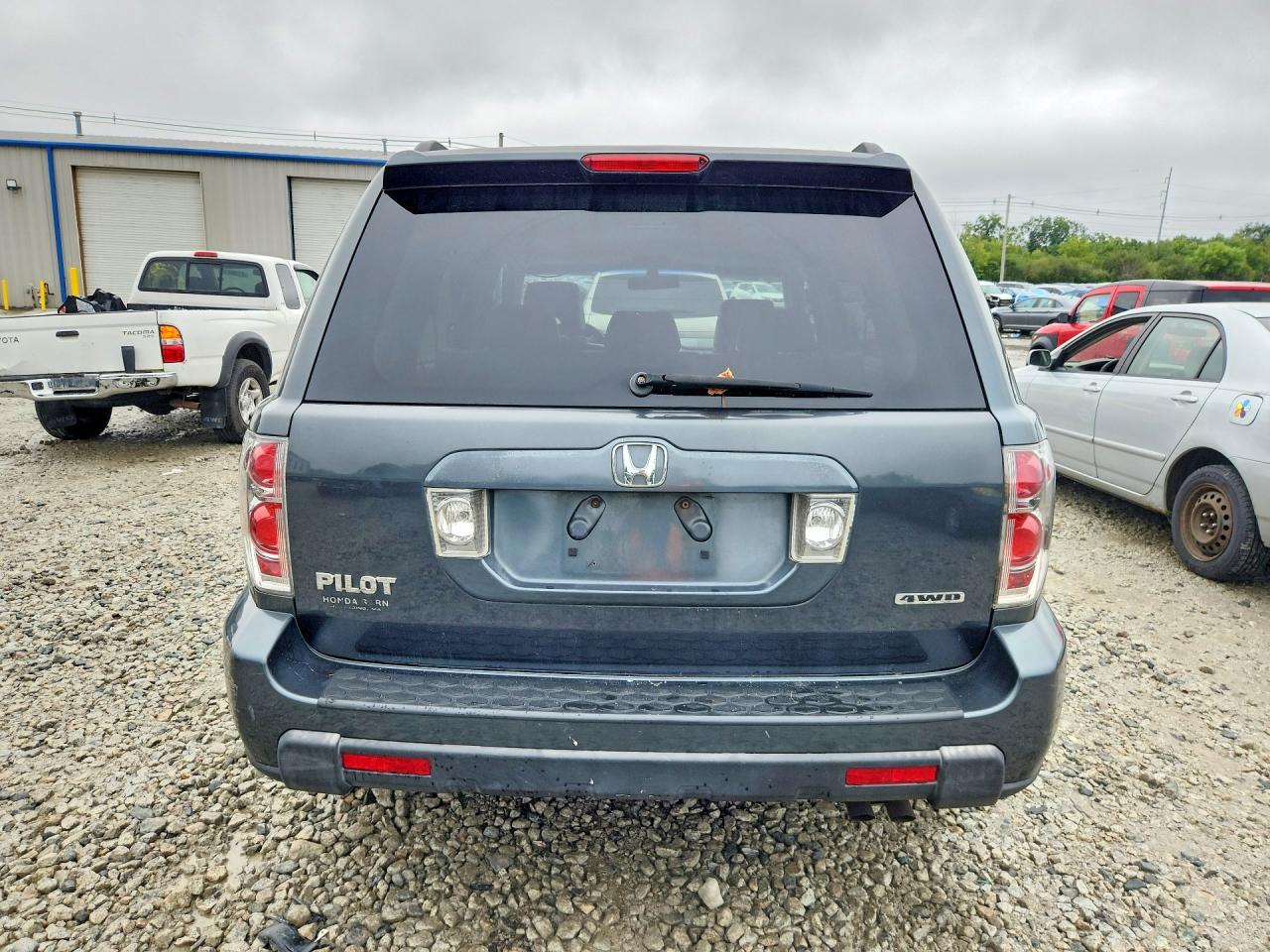 2006 Honda Pilot Gray vin: 2HKYF18506H548440