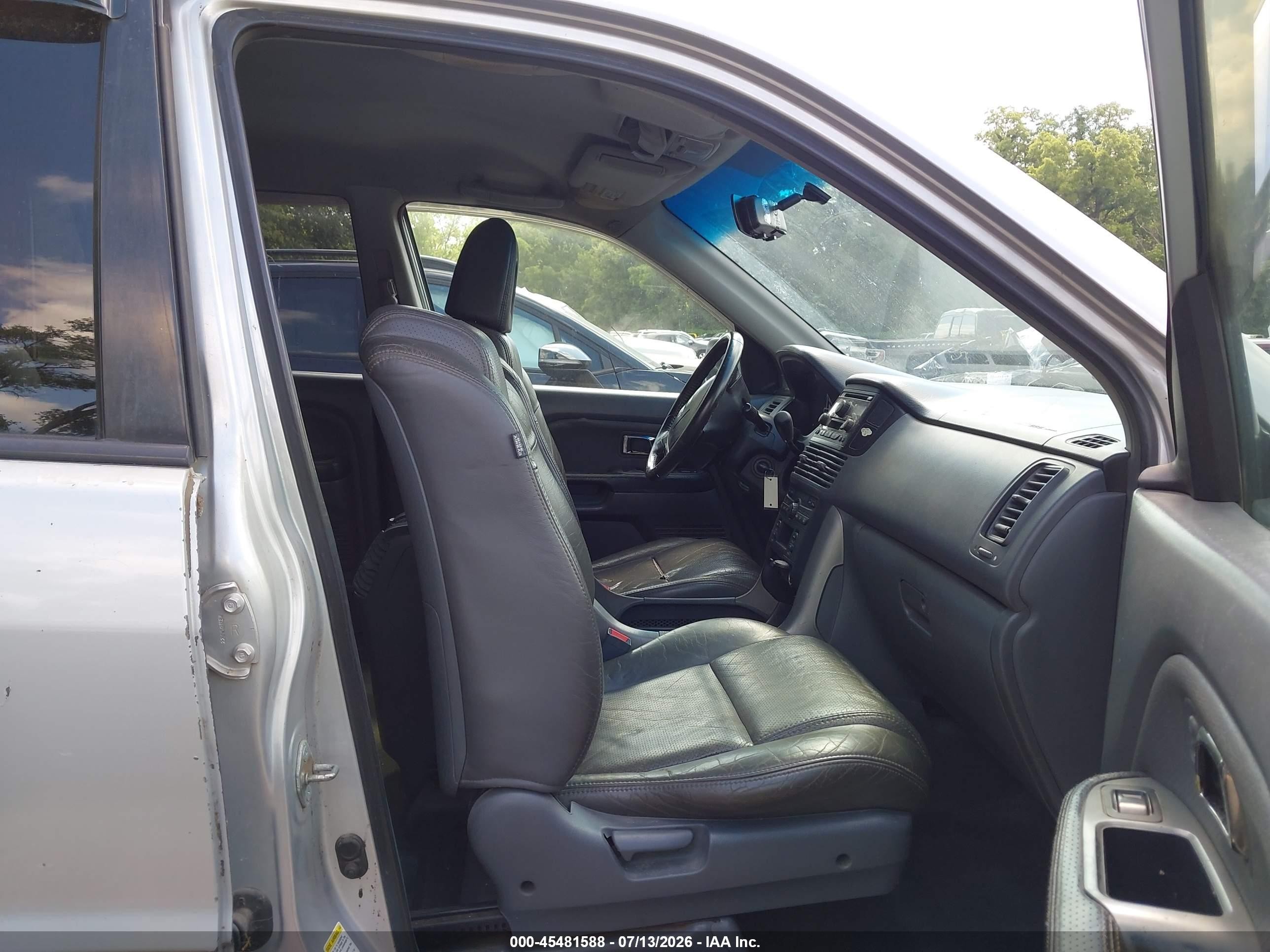 2004 Honda Pilot Ex-l Silver vin: 2HKYF18514H502435